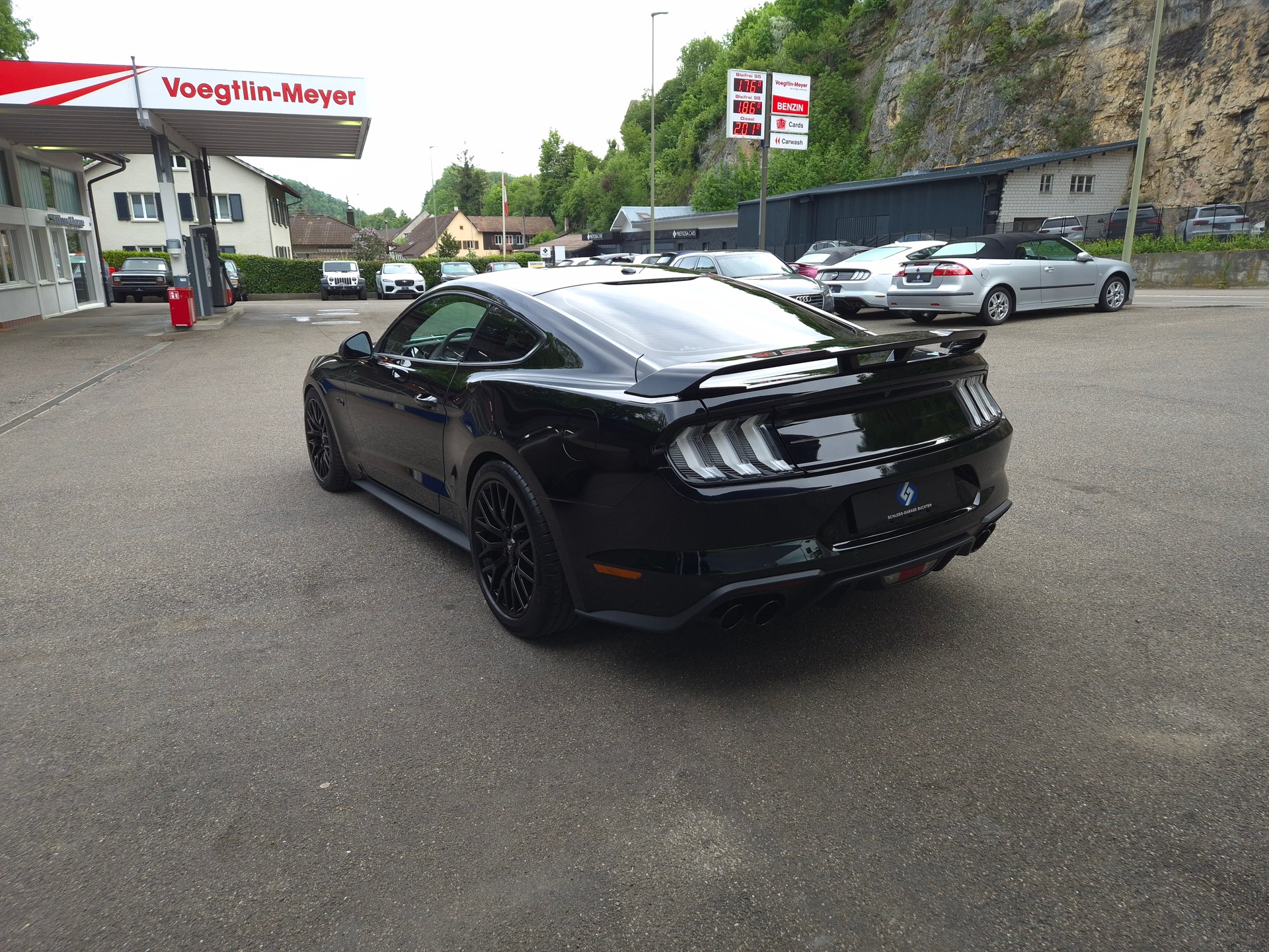 FORD Mustang Fastback 5.0 V8 GT Automat-image-9