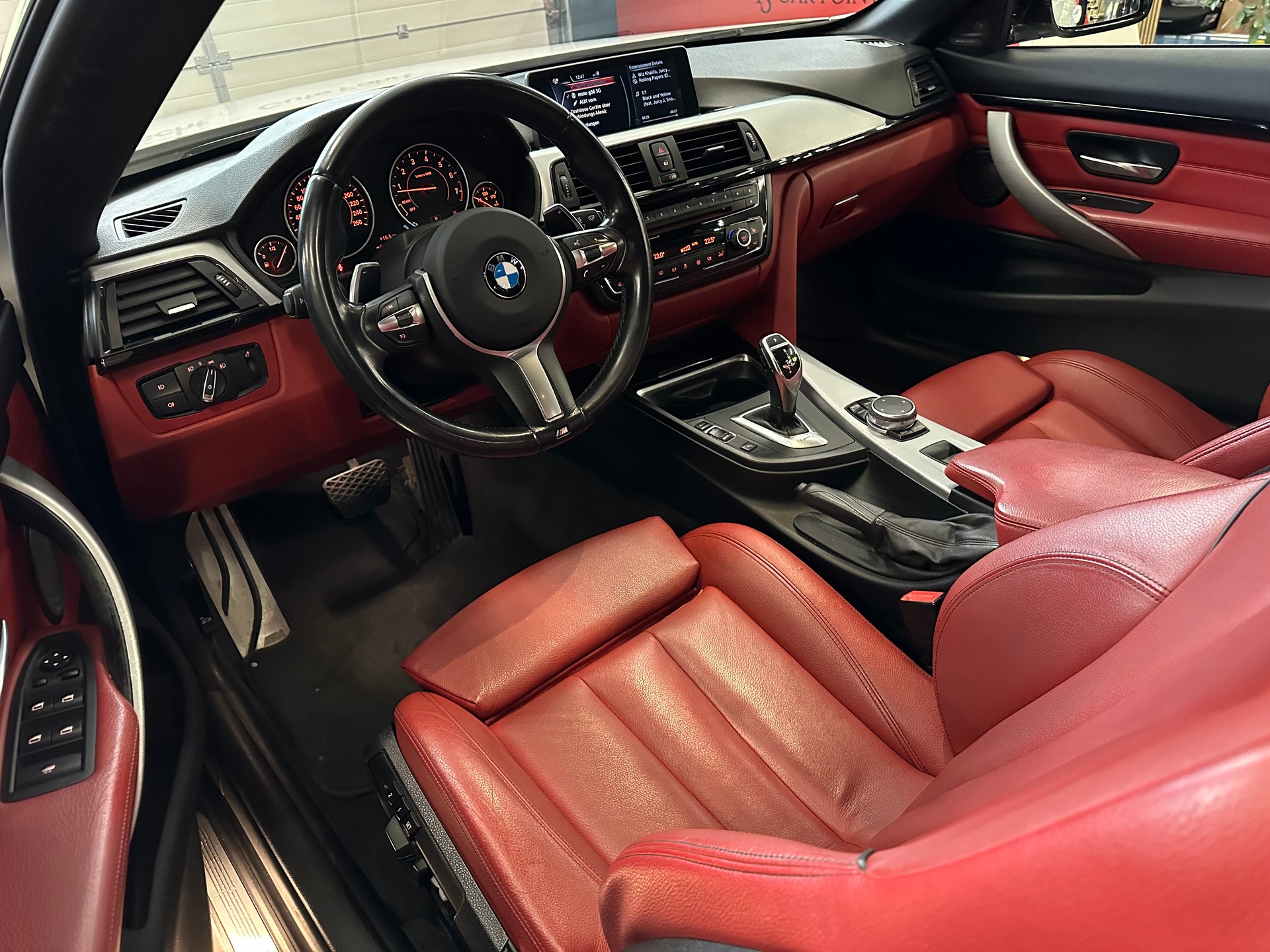 BMW 428i Cabriolet xDrive Steptronic-image-8