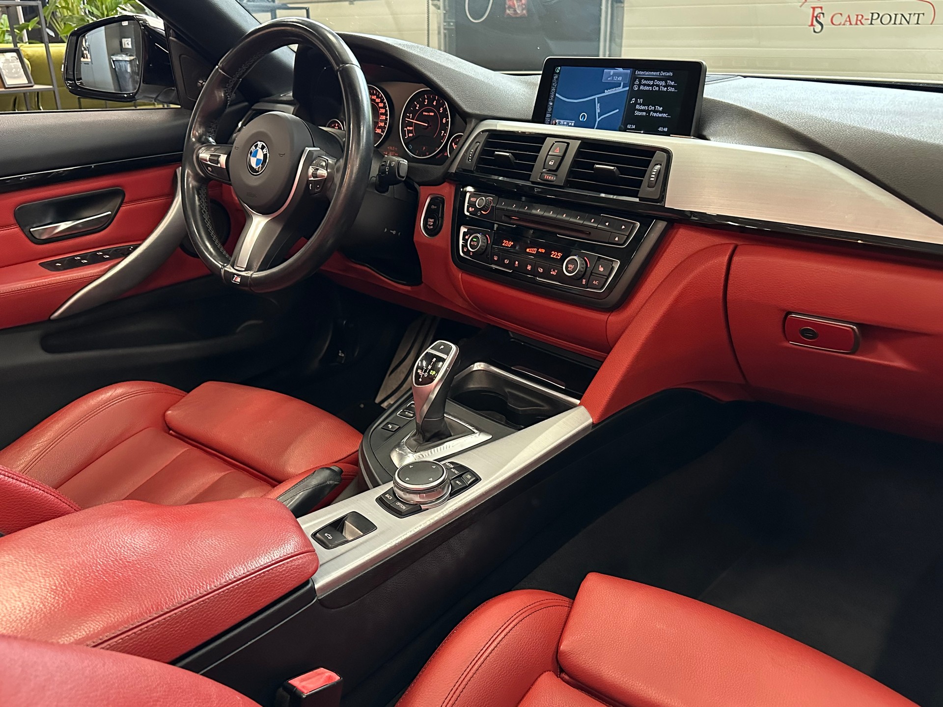 BMW 428i Cabriolet xDrive Steptronic-image-11