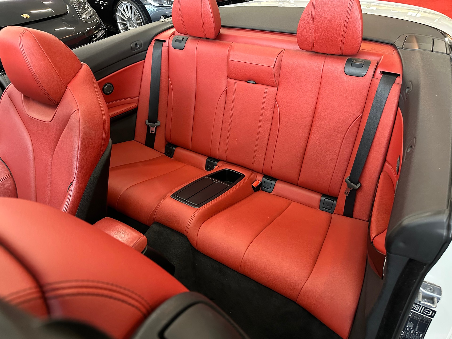 BMW 428i Cabriolet xDrive Steptronic-image-19