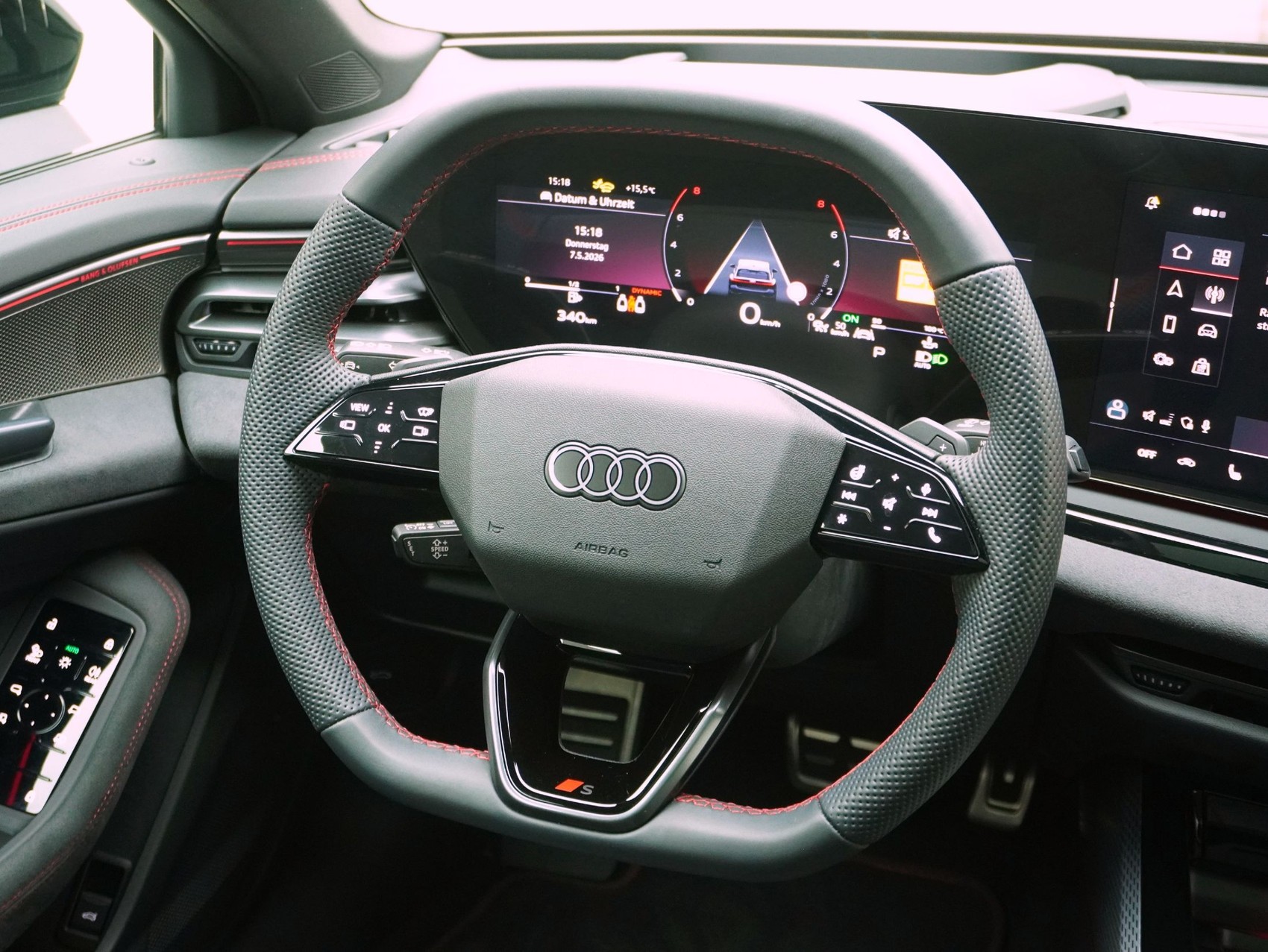 AUDI A5 Avant 2.0 TFSI S line quattro S-Tronic **Audi Werksgarantie bis 08/2030**-image-11