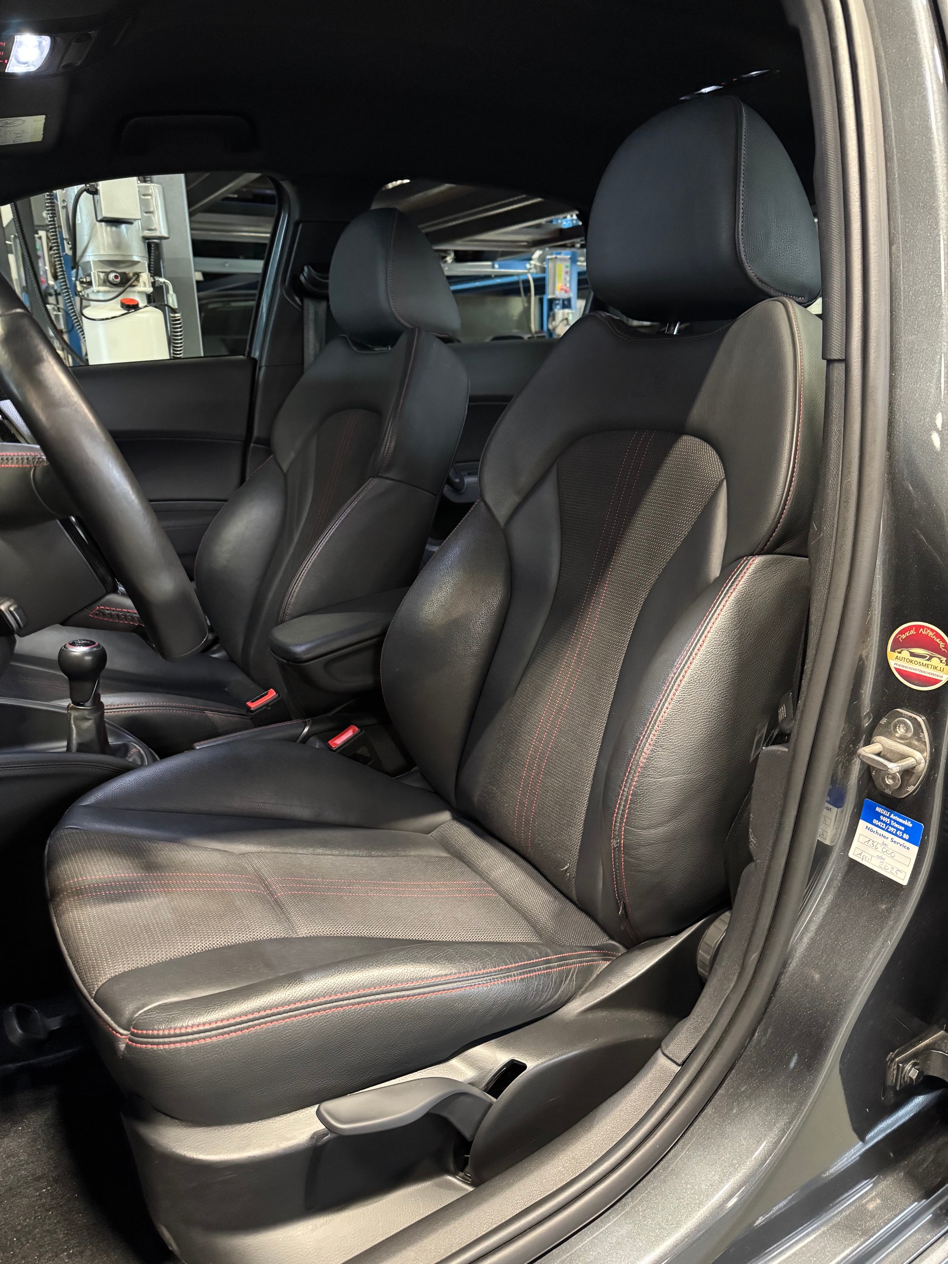 AUDI S1 Sportback 2.0 TFSI quattro *Bull-X-Milltek*-image-10