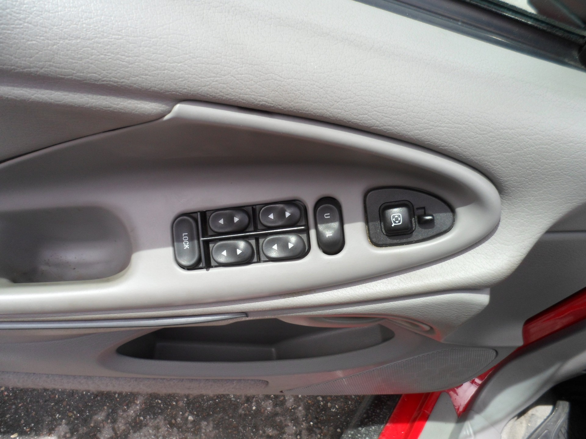 FORD MUSTANG-image-9