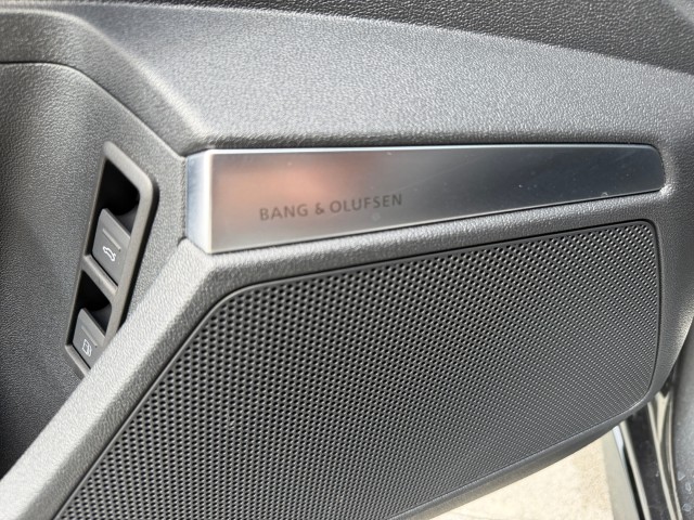 AUDI A3 Sportback 40 TFSI e S line Attraction S-tronic-image-20