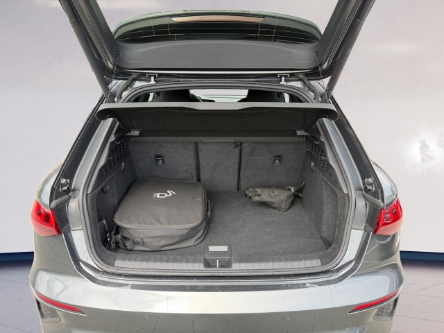 AUDI A3 Sportback 40 TFSI e S line Attraction S-tronic-image-18