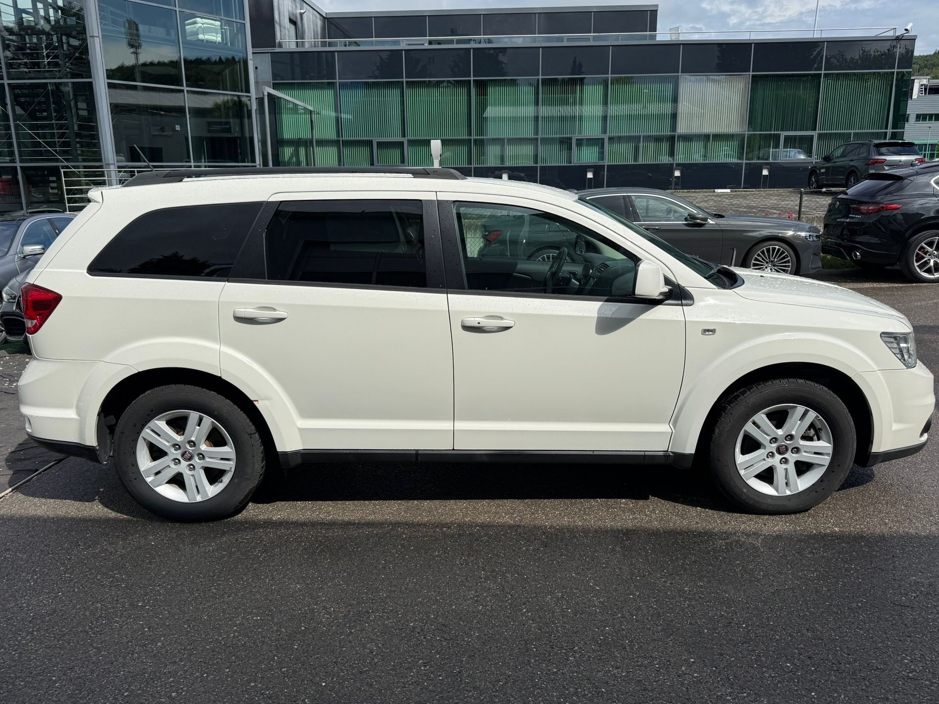 FIAT Freemont 2.0 MJ Urban-image-4