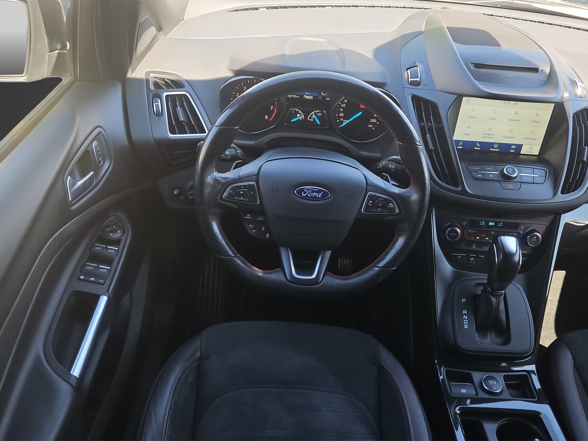 FORD Kuga 2.0 EcoBoost ST Line 4WD Automatic-image-8