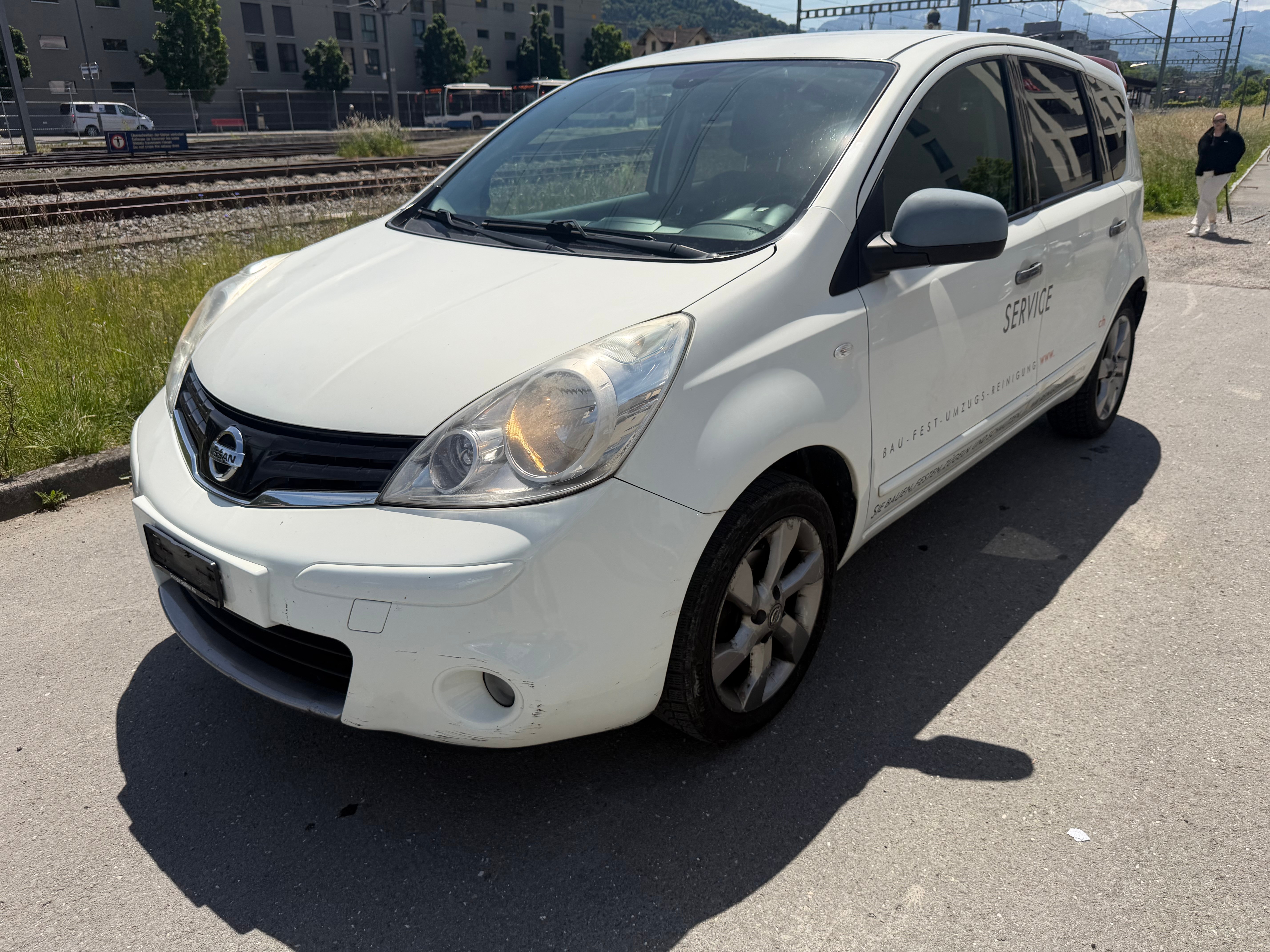 Car photo