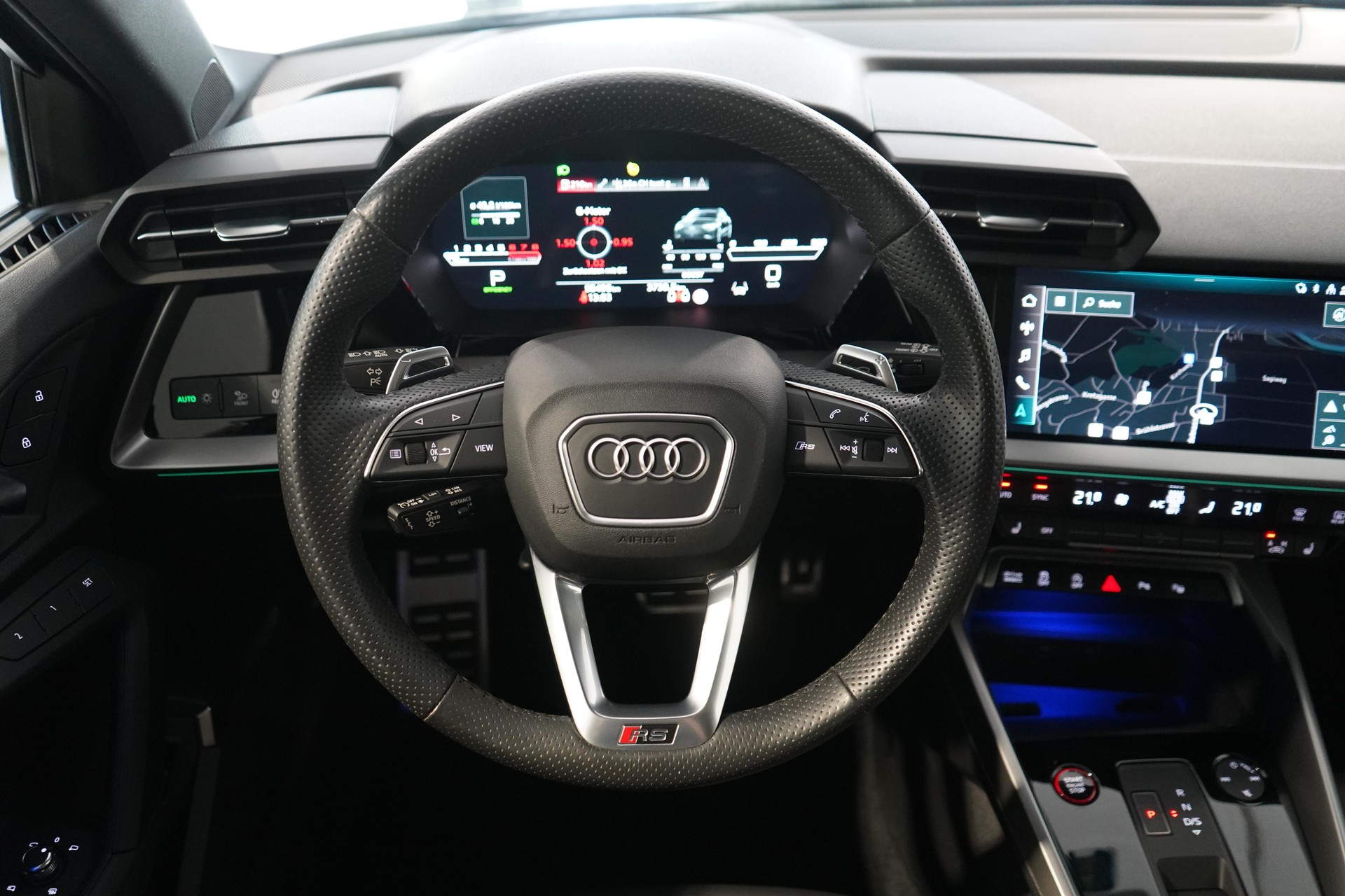 AUDI RS3 Sportback 2.5 TFSI quattro S-Tronic-image-7