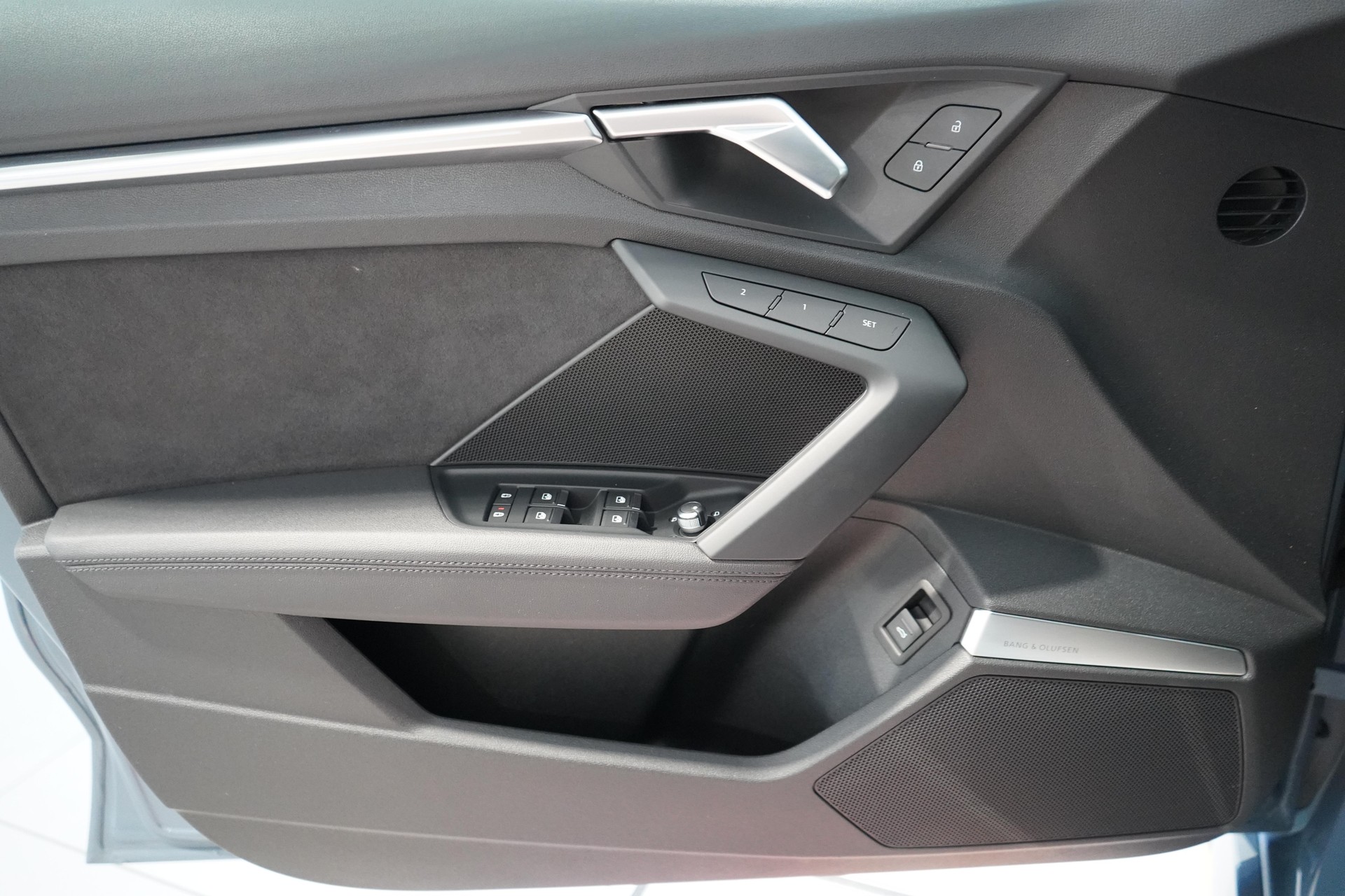 AUDI RS3 Sportback 2.5 TFSI quattro S-Tronic-image-19