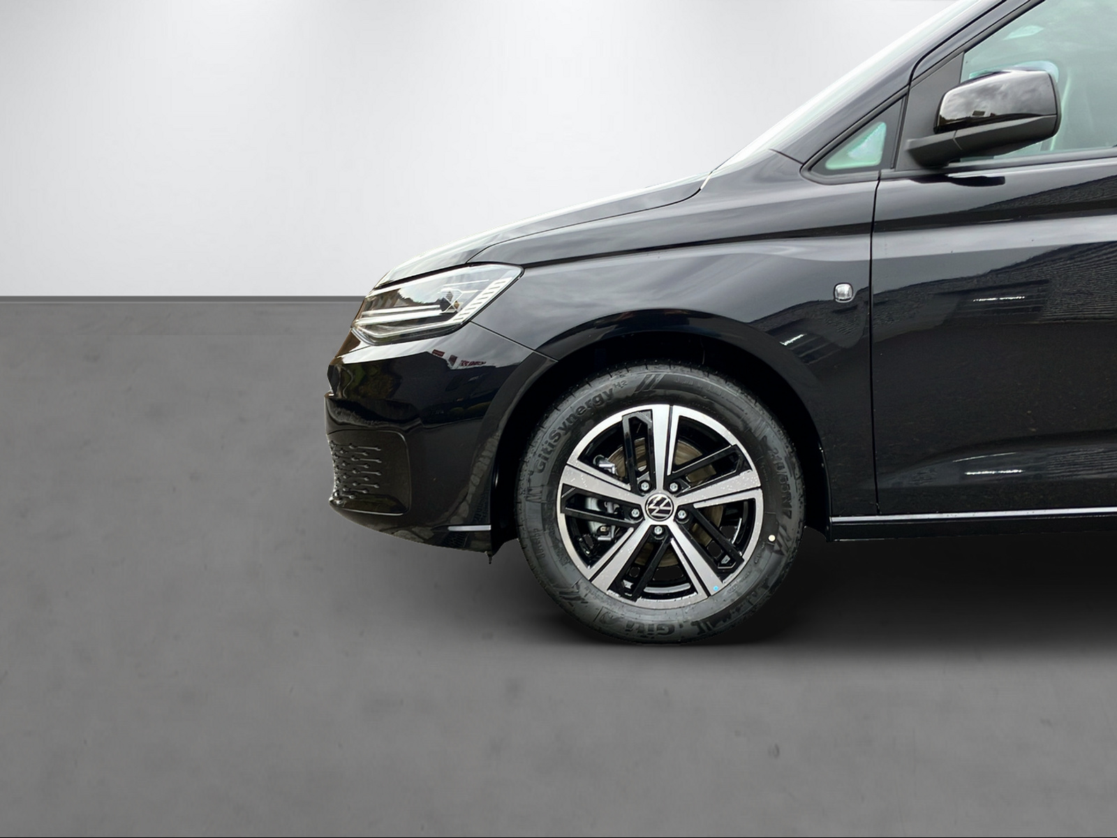 VW Caddy 2.0 TDI 122 Liberty 4motion-image-2