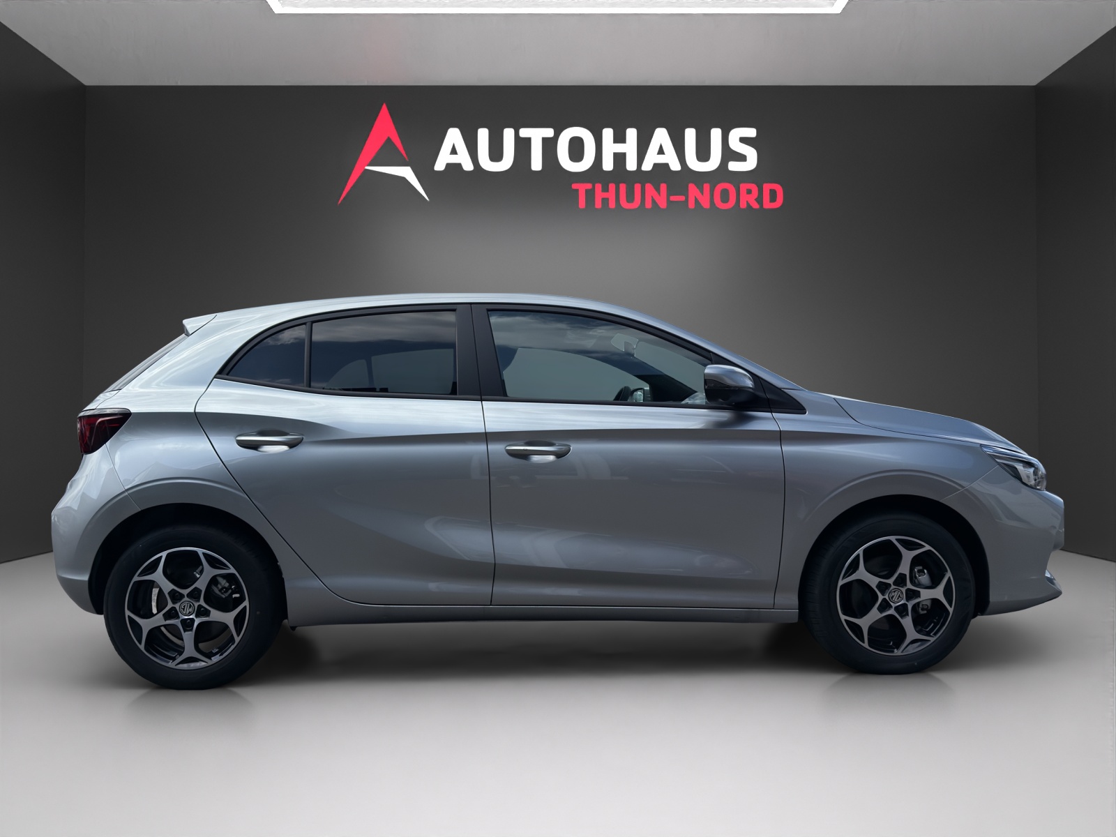 MG 3 1.5 Hybrid Luxury-image-5
