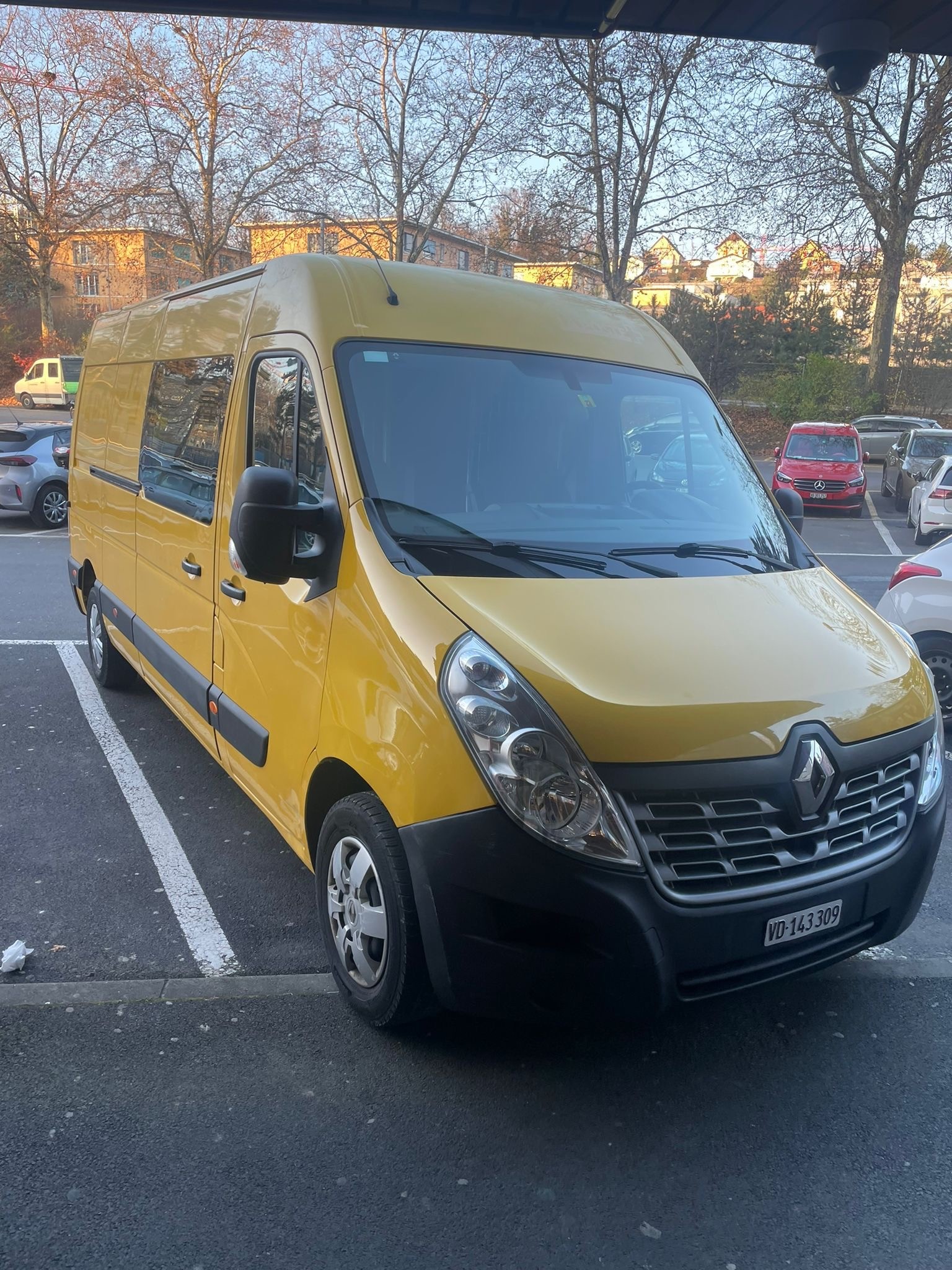 RENAULT Master T35 2.3dCi 130 L3H2-image-0