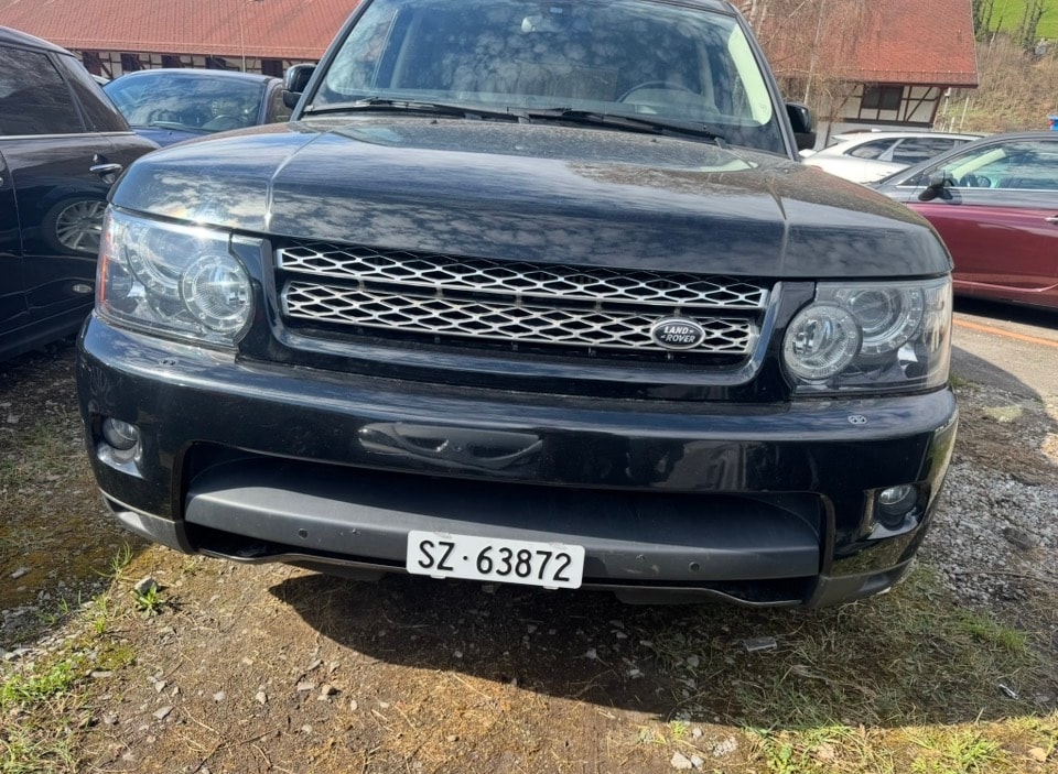 LAND ROVER 3.0 SDV6 HSE-image-2