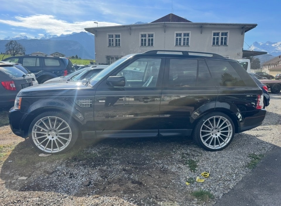 LAND ROVER 3.0 SDV6 HSE-image-3
