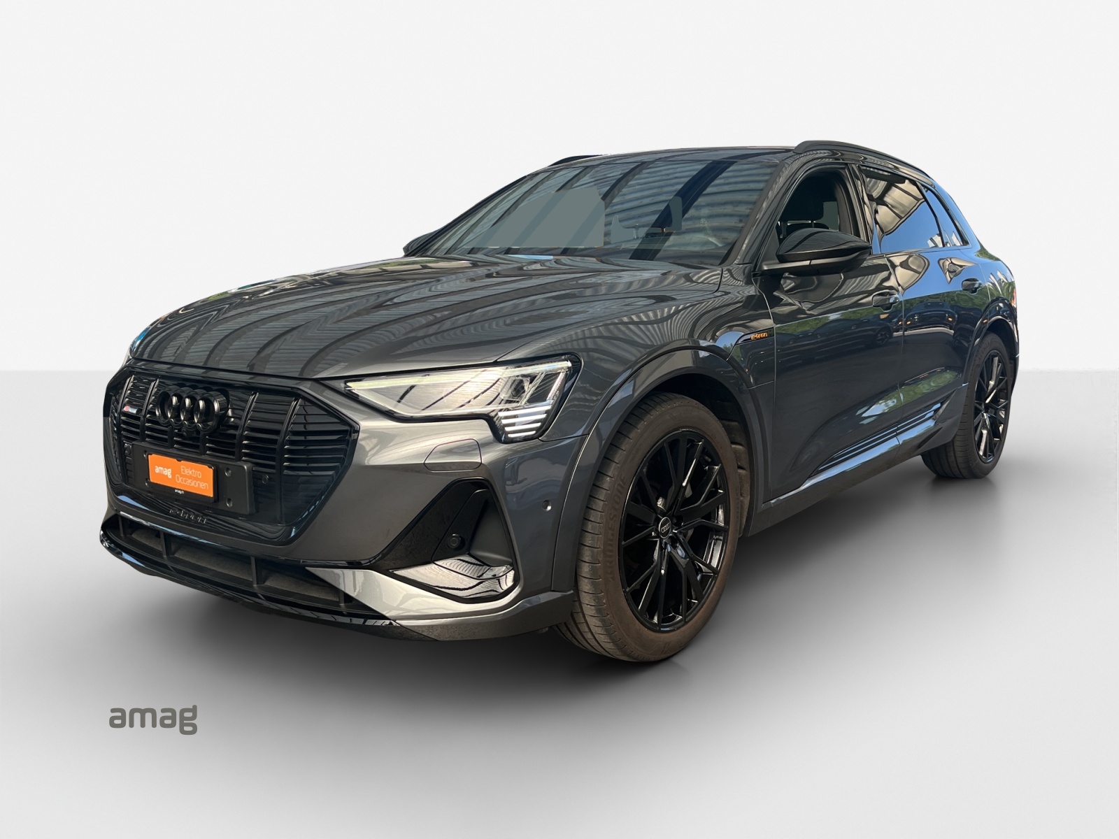 AUDI e-tron 55 S Line Black Edition quattro-image-0
