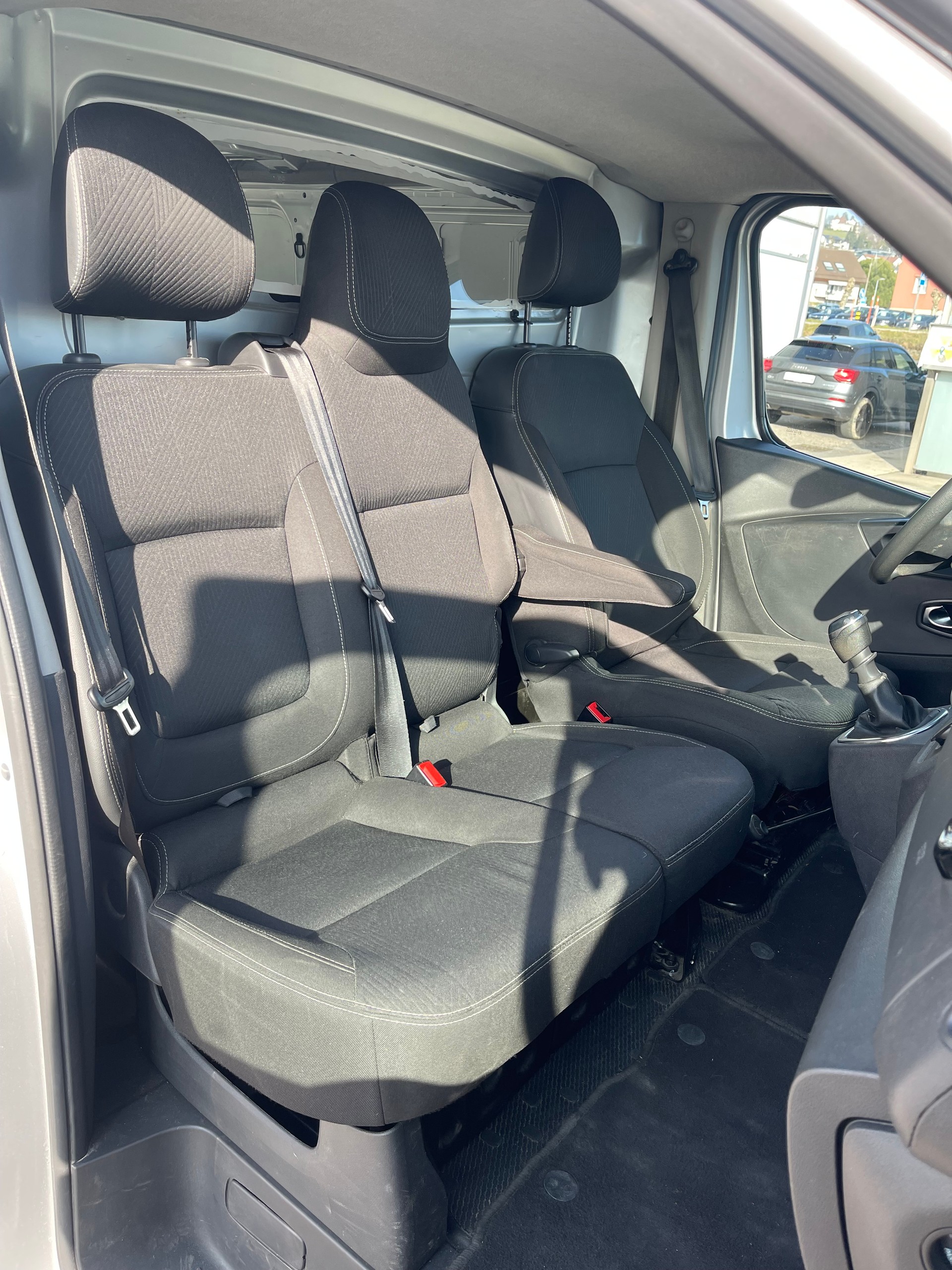 NISSAN NV300 dCi 120 2.9 L1H1 Comfort-image-9