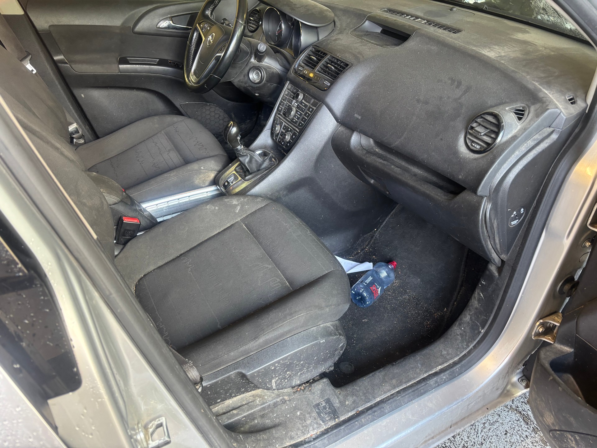 OPEL Meriva 1.4 Turbo Enjoy-image-4