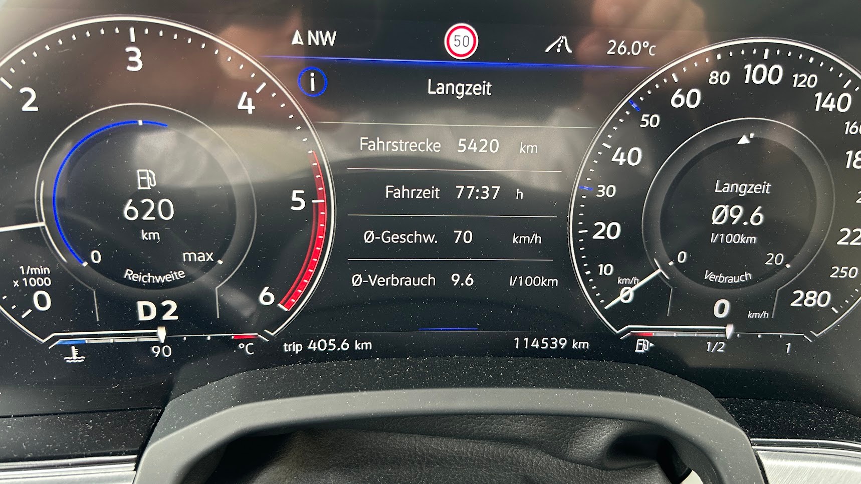 VW 4.0 V8 TDI Elegance - Vollausstattung, IQ Light, Head-up, Night Vision, Softclose-image-17