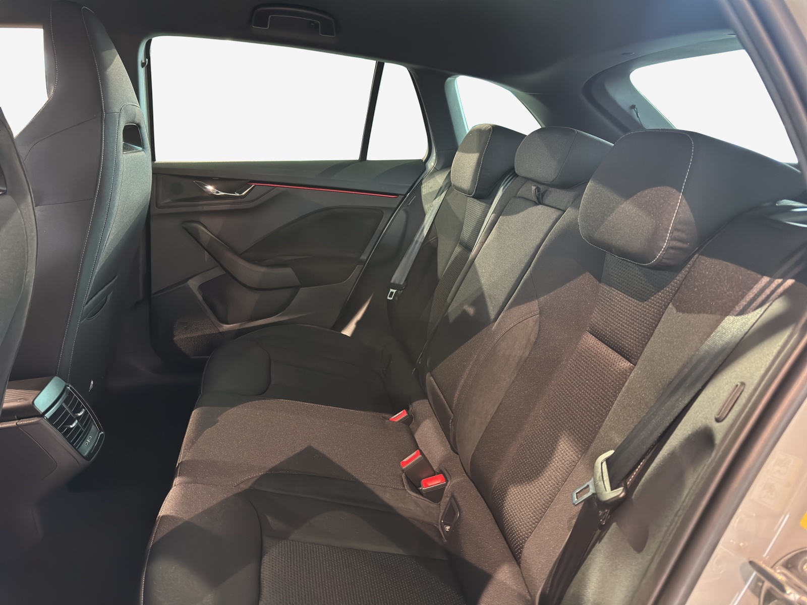 SKODA Scala 1.0 TSI Dynamic DSG-image-10