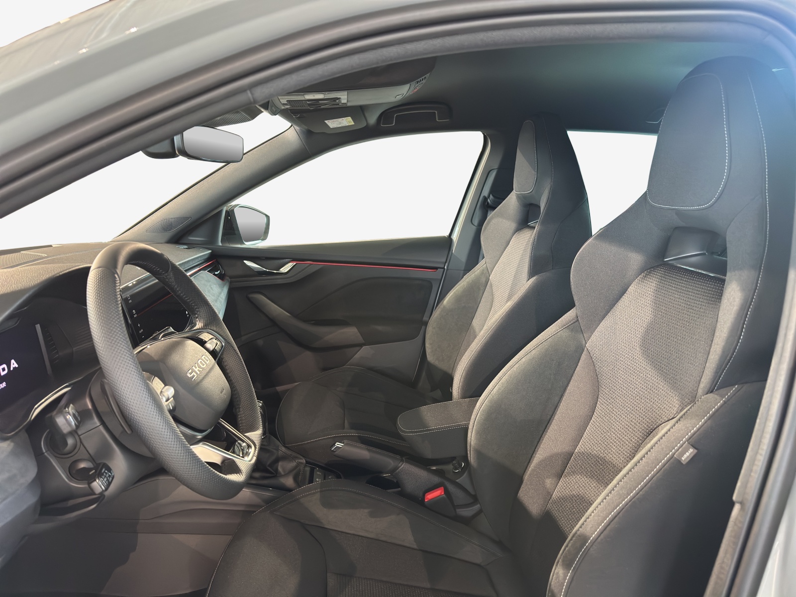 SKODA Scala 1.0 TSI Dynamic DSG-image-9
