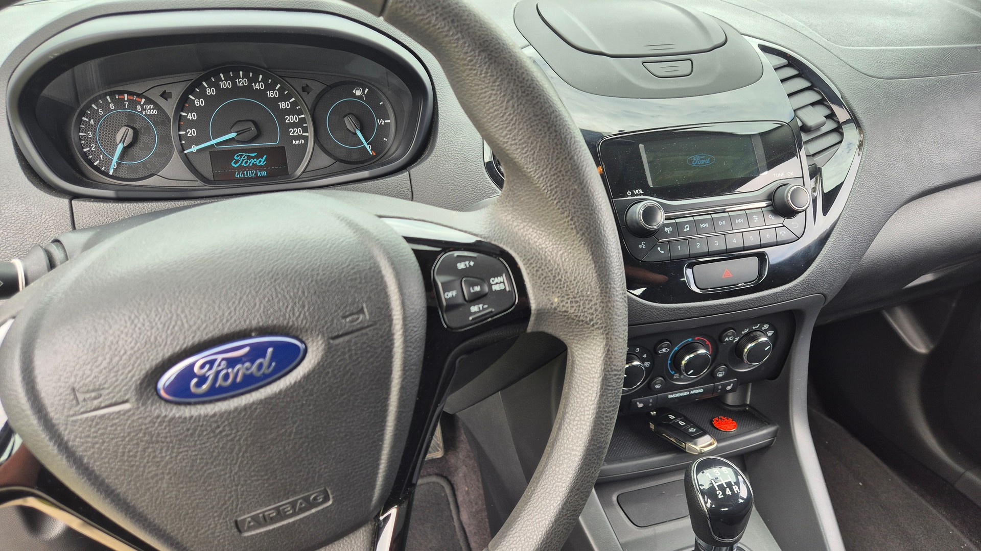 FORD 1.2 Ti-VCT 85 Cool & Sound-image-5