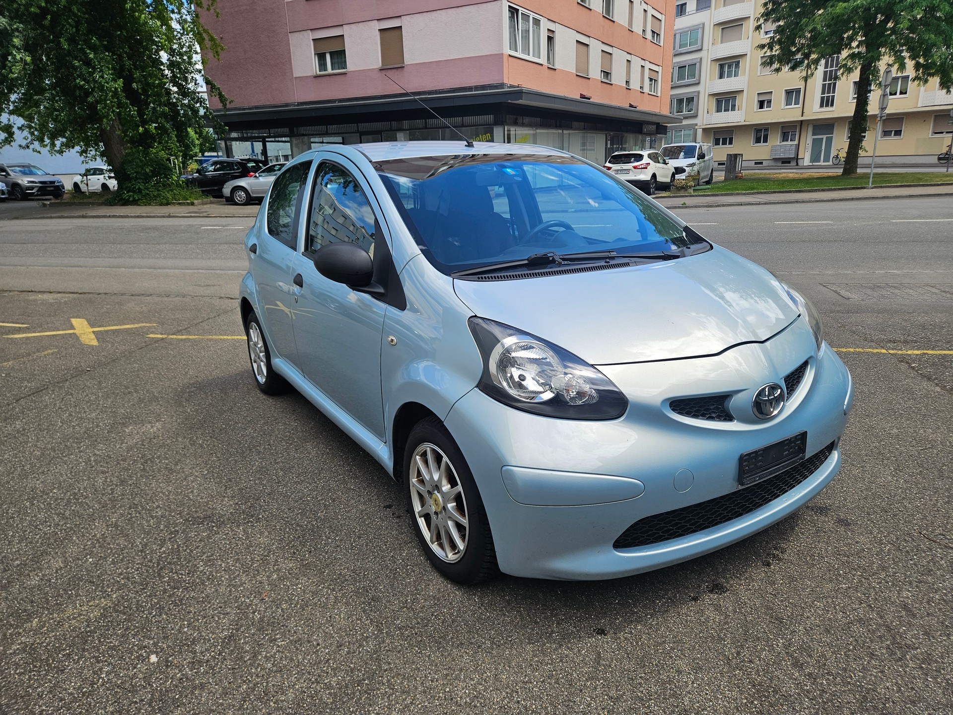 TOYOTA Aygo 1.0 Linea Sol-image-3