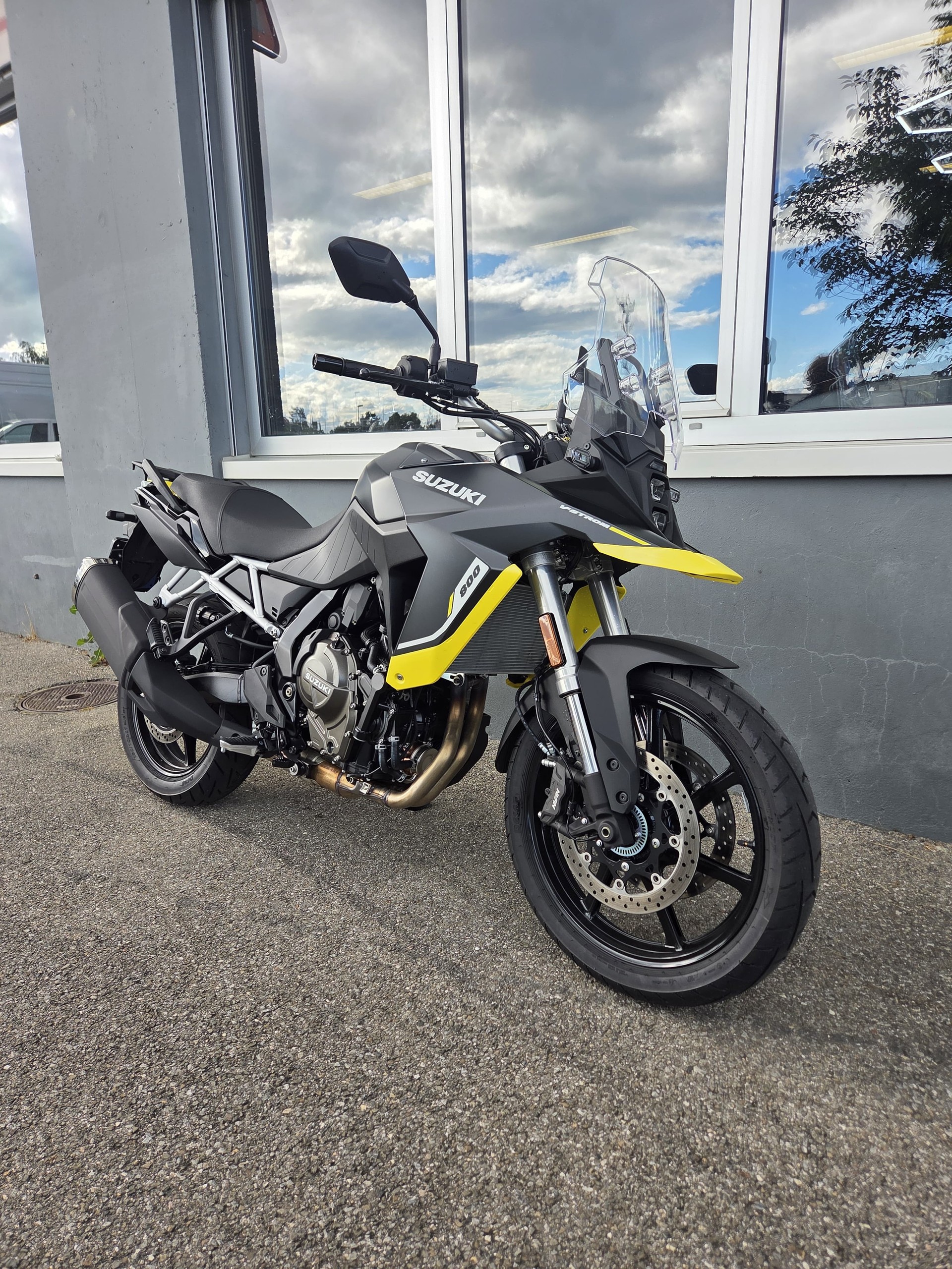 SUZUKI V-Strom 800-image-2