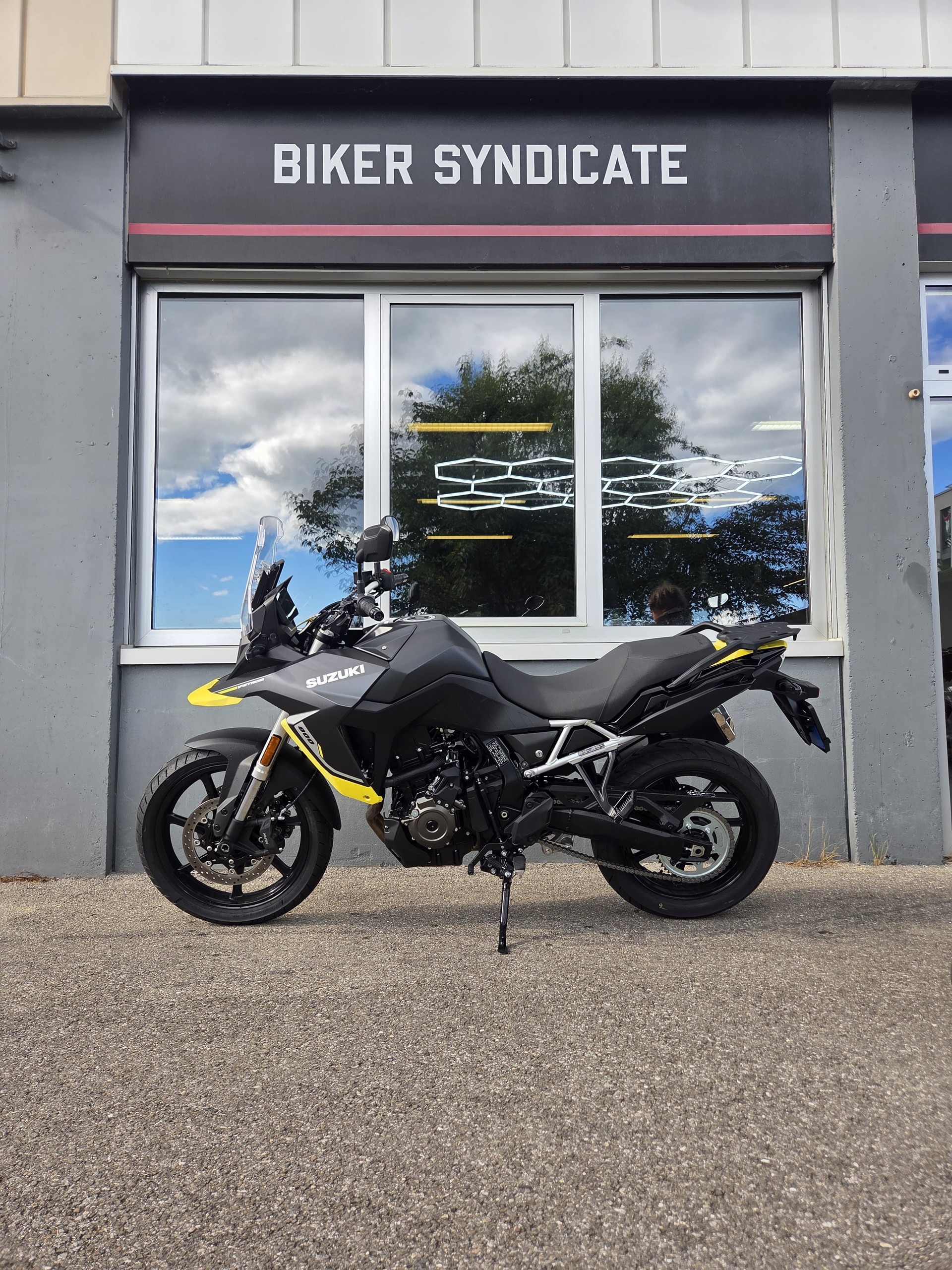 SUZUKI V-Strom 800-image-1