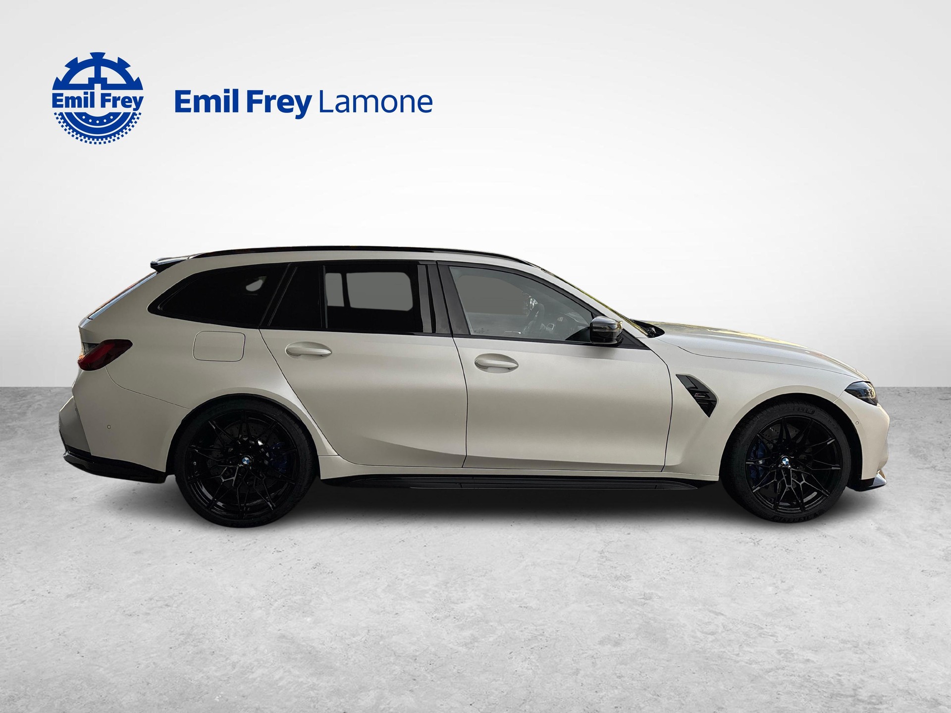 BMW M3 Competition xDrive Touring-image-5