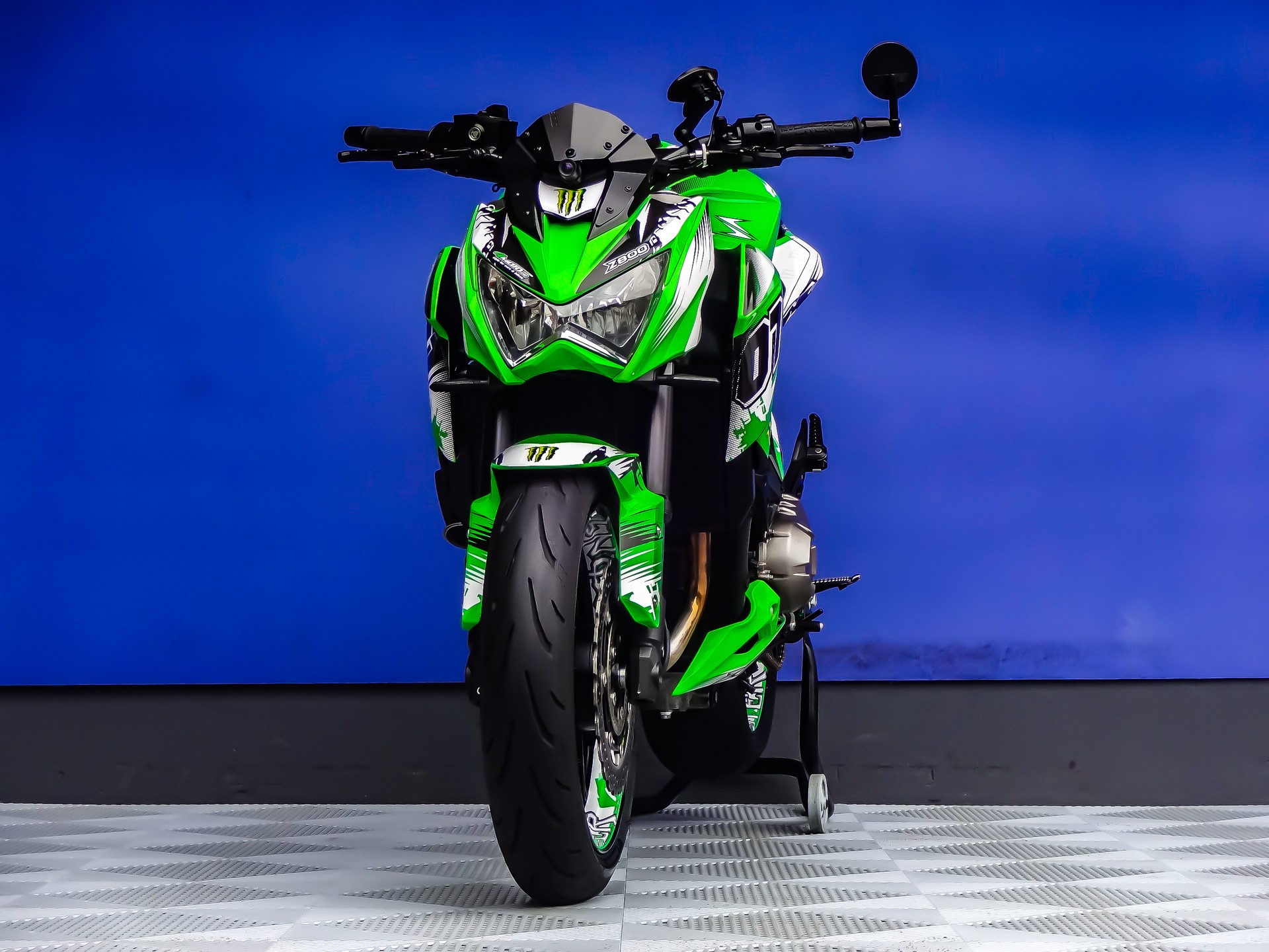 KAWASAKI Z 800 Performance ABS (35kW)-showroom-element-2