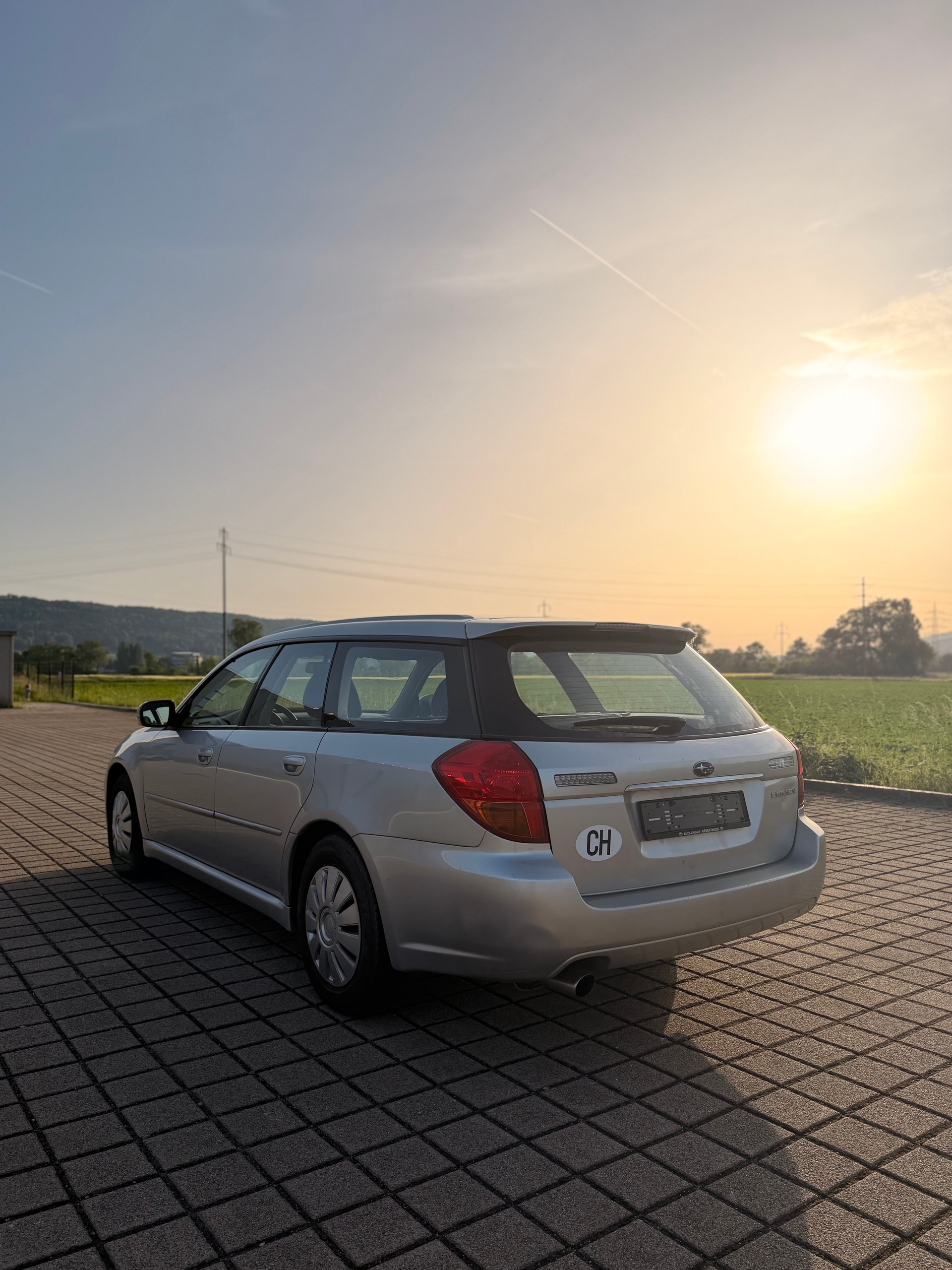 SUBARU Legacy 2.0i AWD-image-11