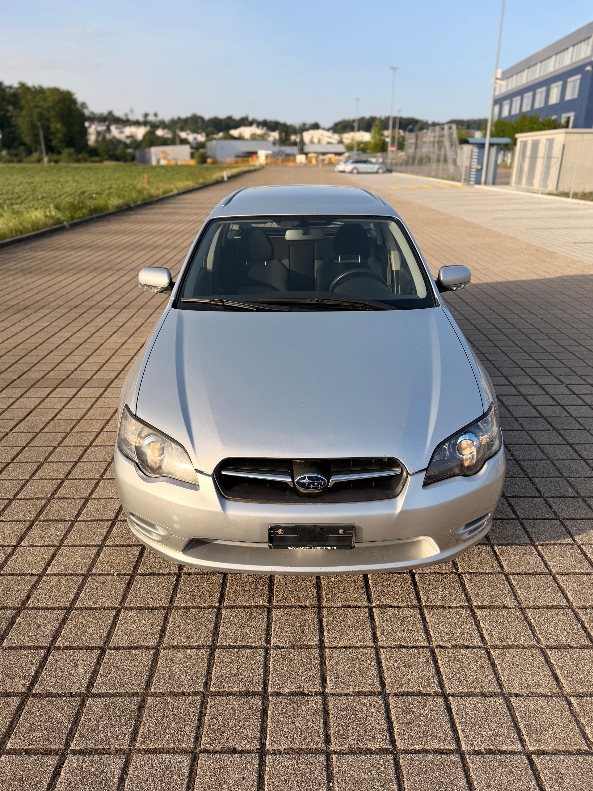 SUBARU Legacy 2.0i AWD-image-3