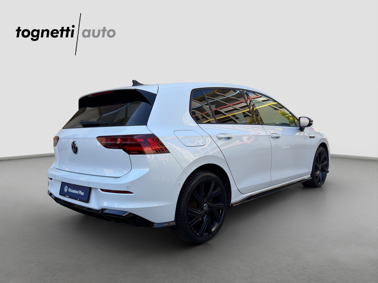 VW Golf 1.5 eTSI mHEV ACT R-Line DSG-image-3