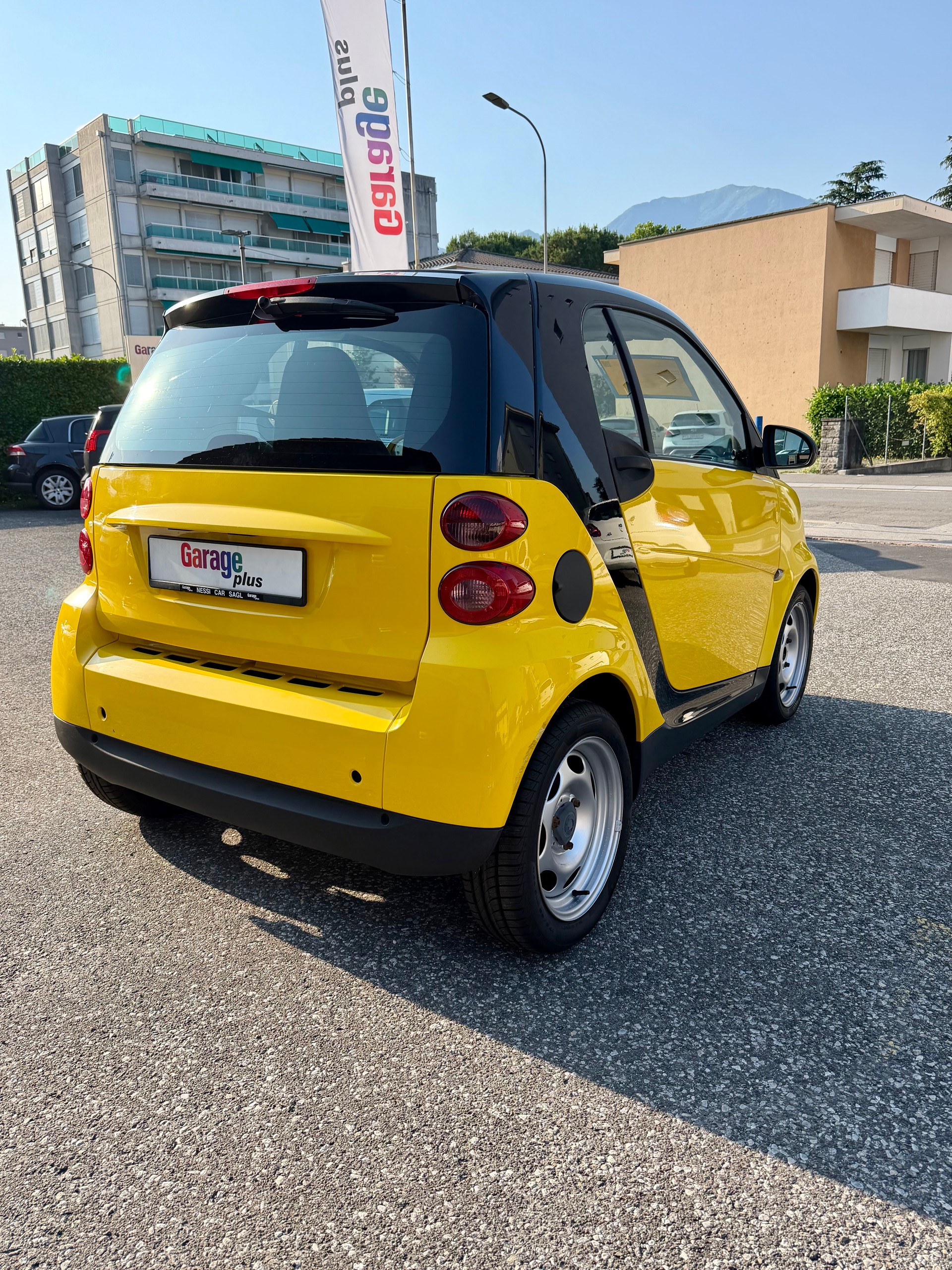 SMART fortwo pure mhd softip-image-4