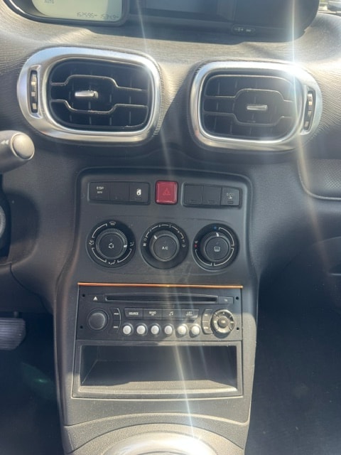 CITROEN C3 Picasso 1.6 HDi Swiss Style EGS6-image-2