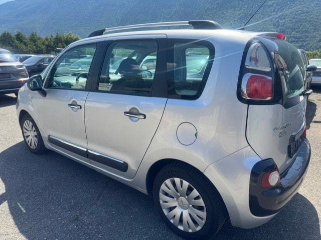 CITROEN C3 Picasso 1.6 HDi Swiss Style EGS6-image-6