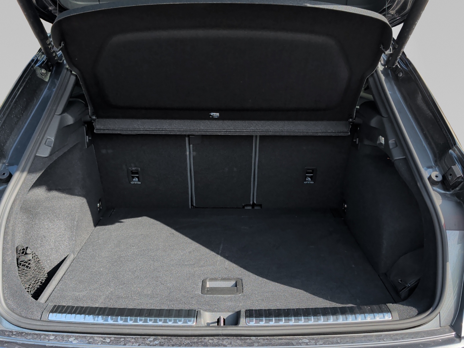 AUDI Q3 SUV TFSI quattro 195 kW S tronic-image-11