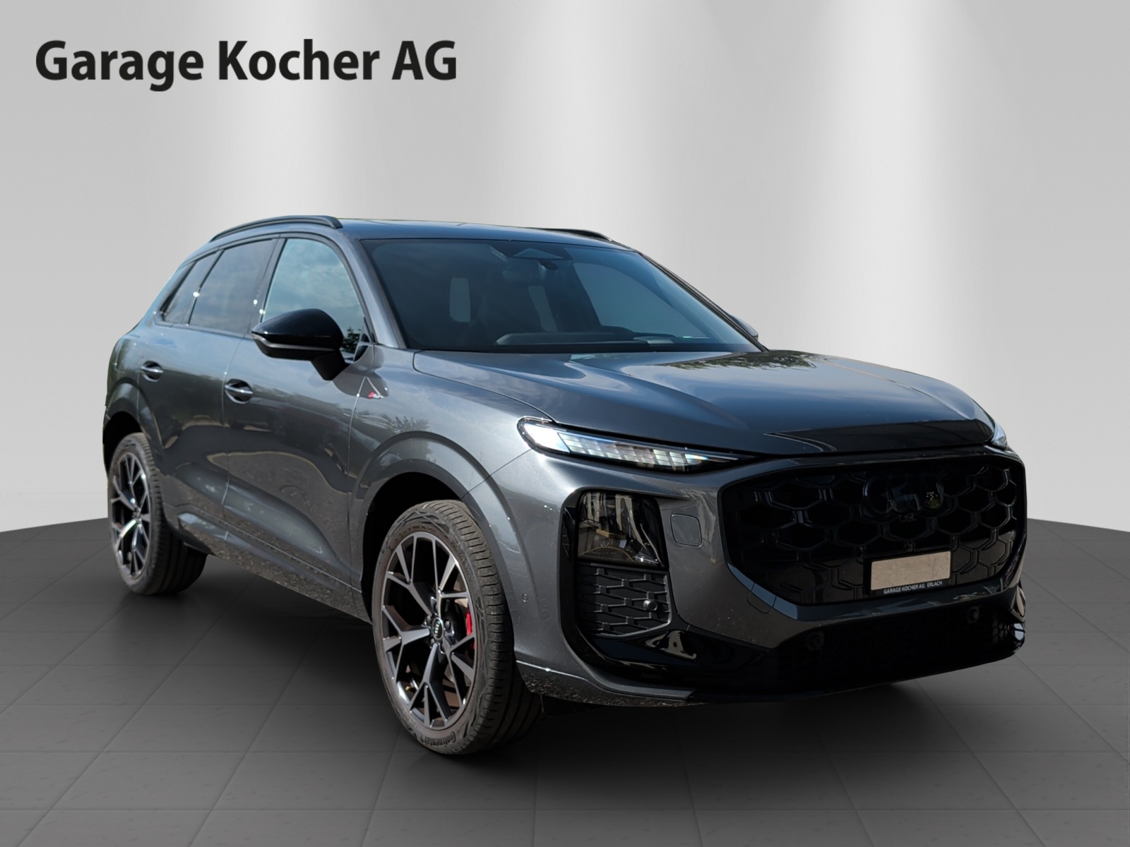 AUDI Q3 SUV TFSI quattro 195 kW S tronic-image-6