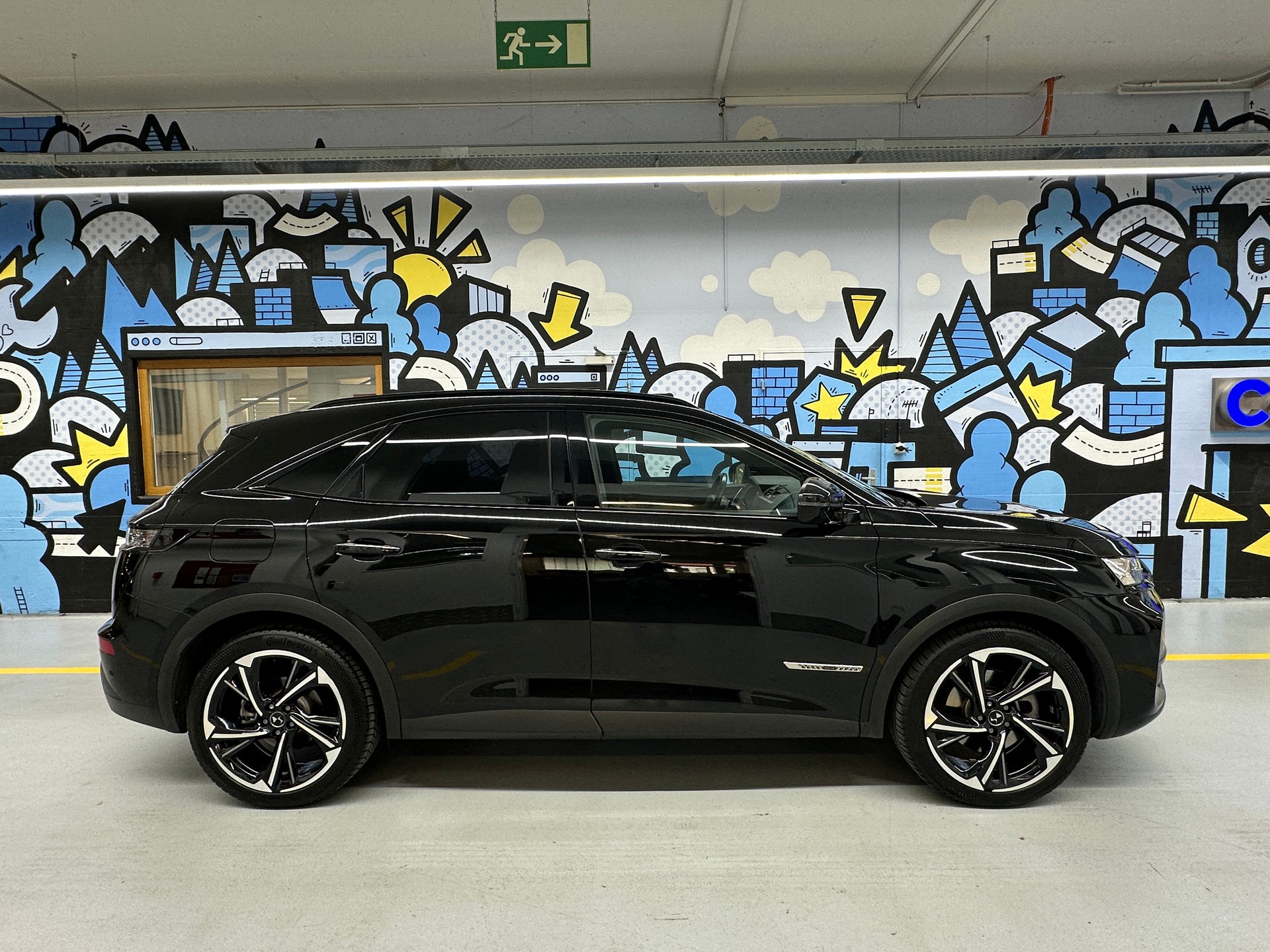 DS AUTOMOBILES DS 7 Crossback E-Tense 300 4x4 Louvre-image-3