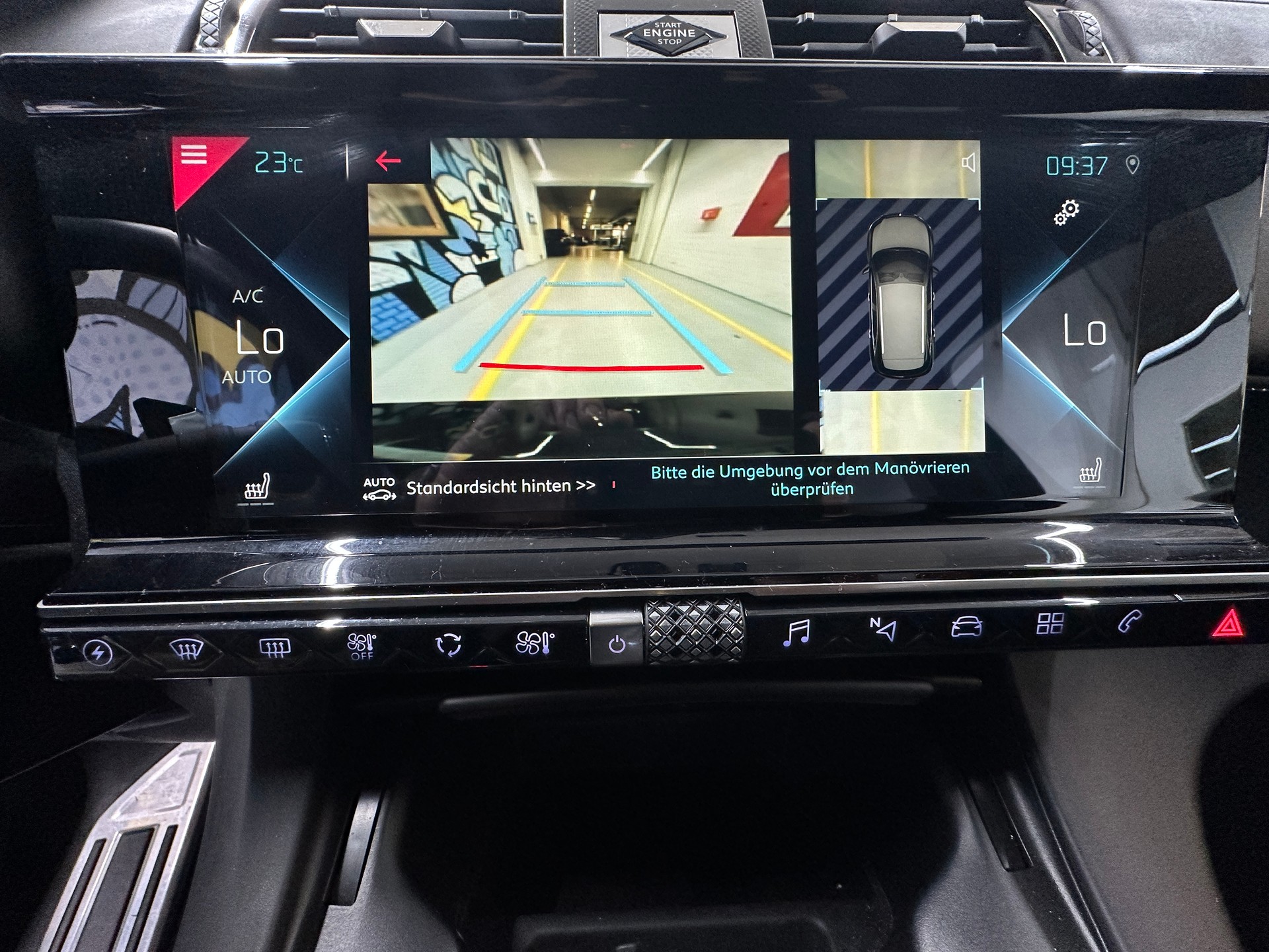 DS AUTOMOBILES DS 7 Crossback E-Tense 300 4x4 Louvre-image-11