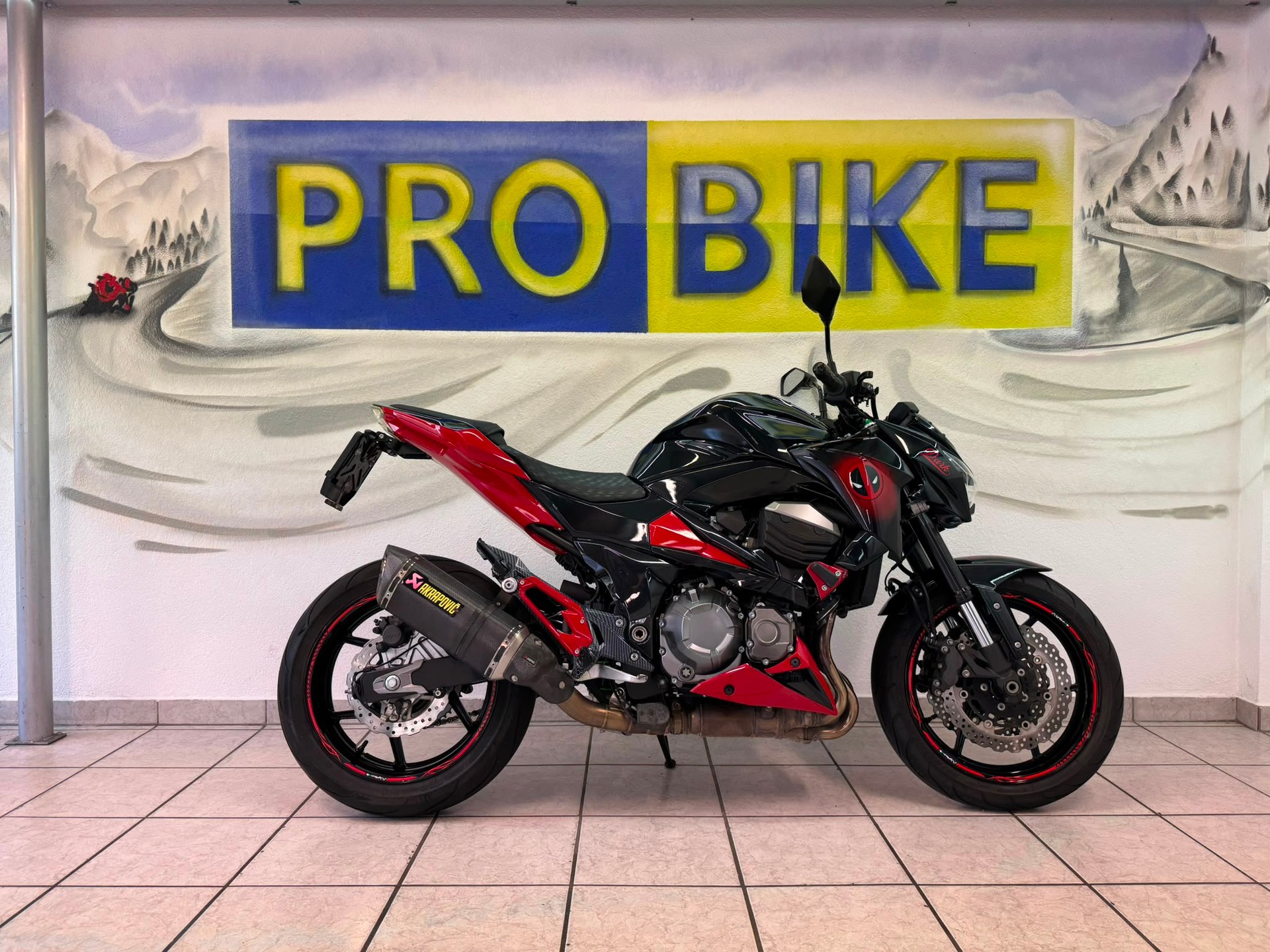 KAWASAKI Z 800 ABS-showroom-element-1