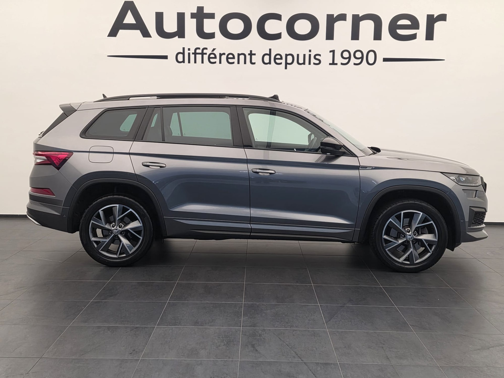 SKODA Kodiaq 2.0 TDI CR SportLine 4x4 DSG-image-5