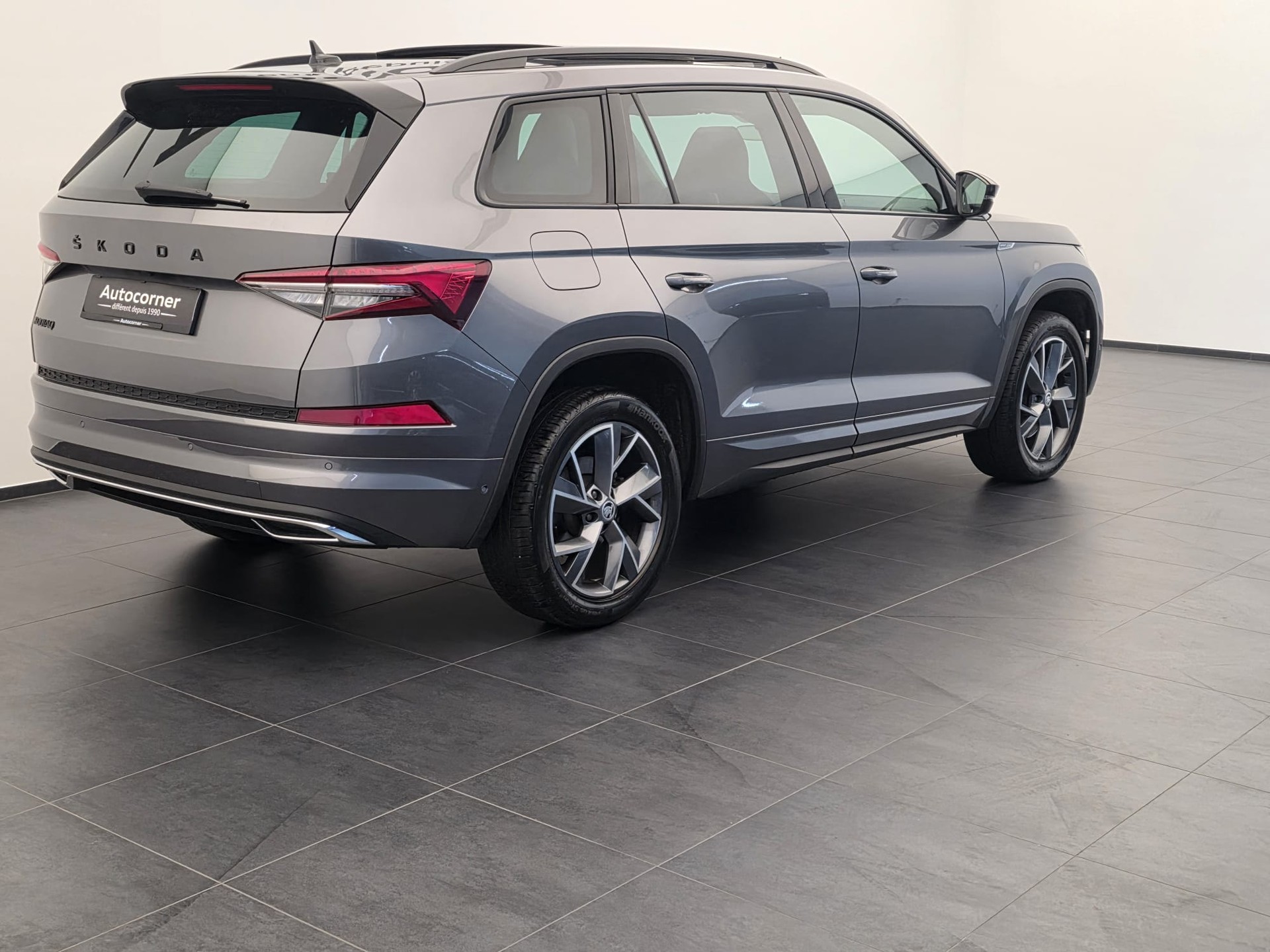 SKODA Kodiaq 2.0 TDI CR SportLine 4x4 DSG-image-6