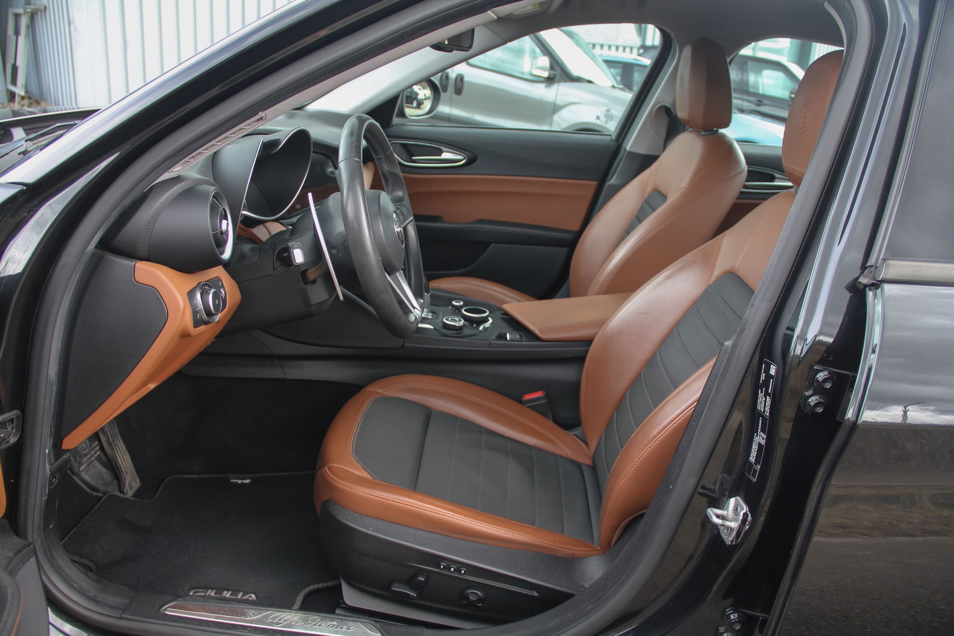ALFA ROMEO Giulia 2.0 Super Automatic-image-5