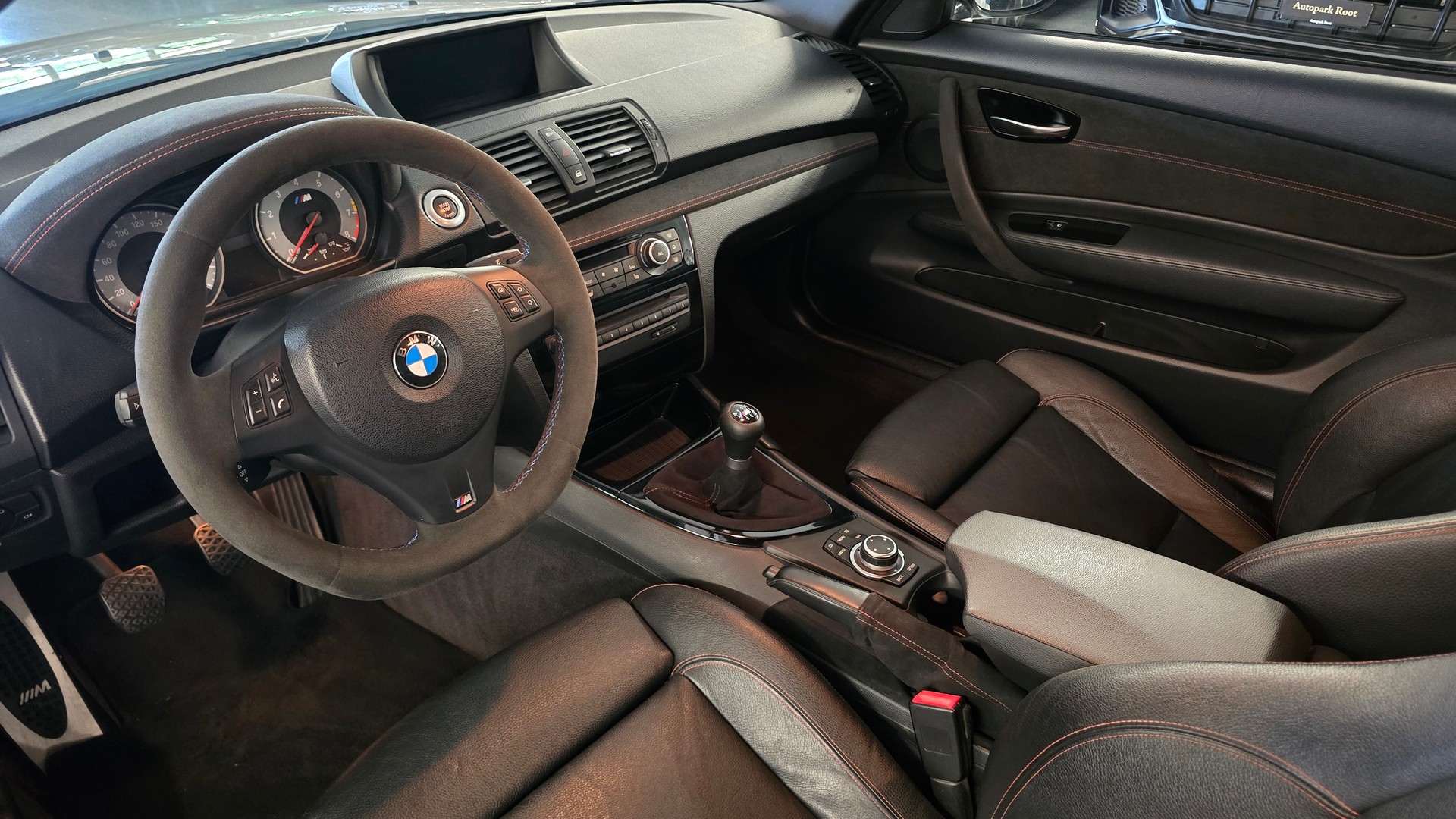 BMW 1er M Coupé-image-14