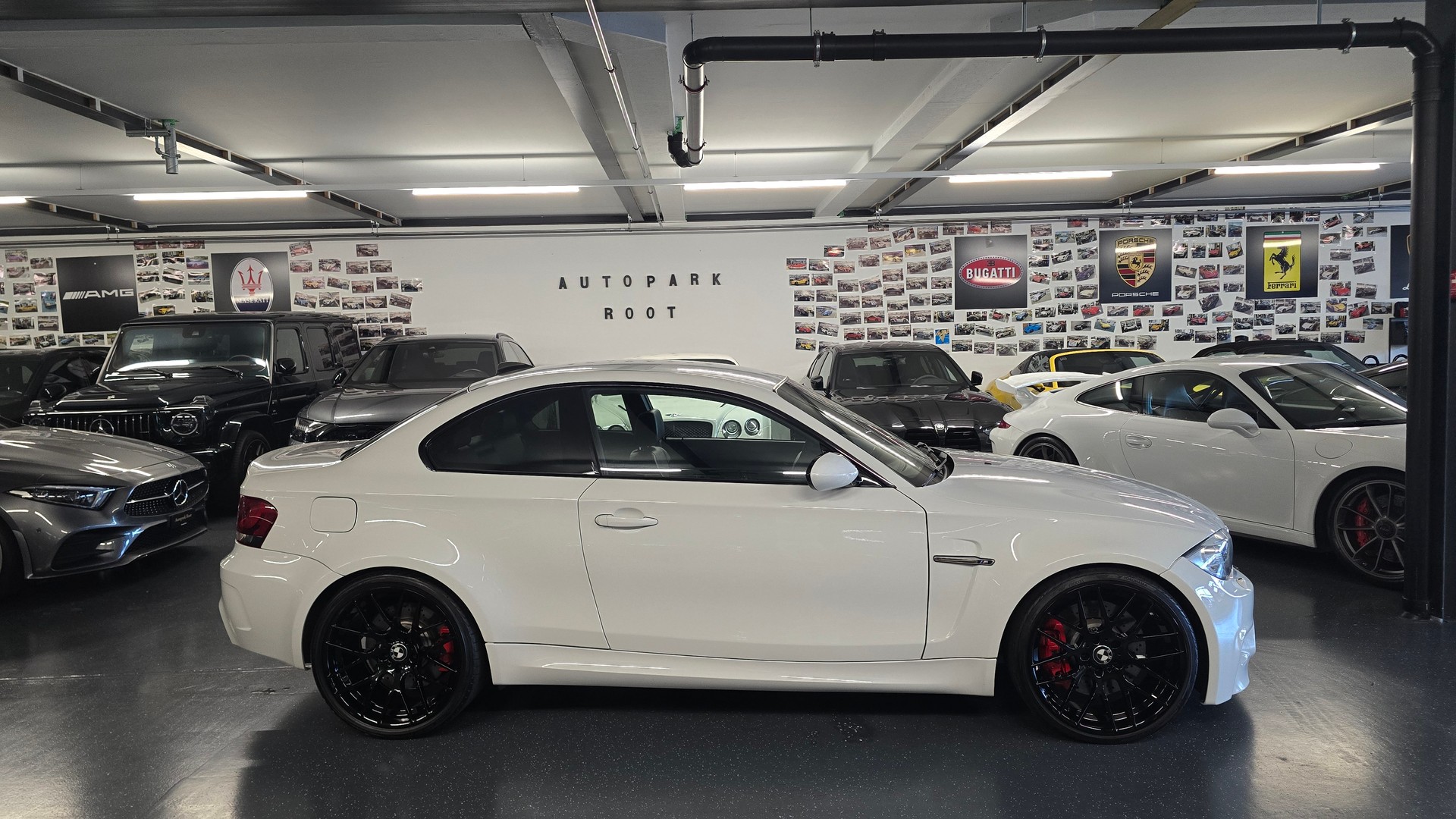 BMW 1er M Coupé-showroom-element-3