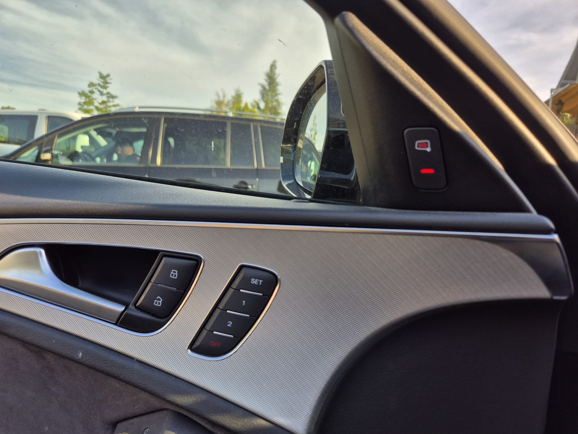 AUDI A6 allroad 3.0 TDI V6 Attraction quattro S-tronic-image-11