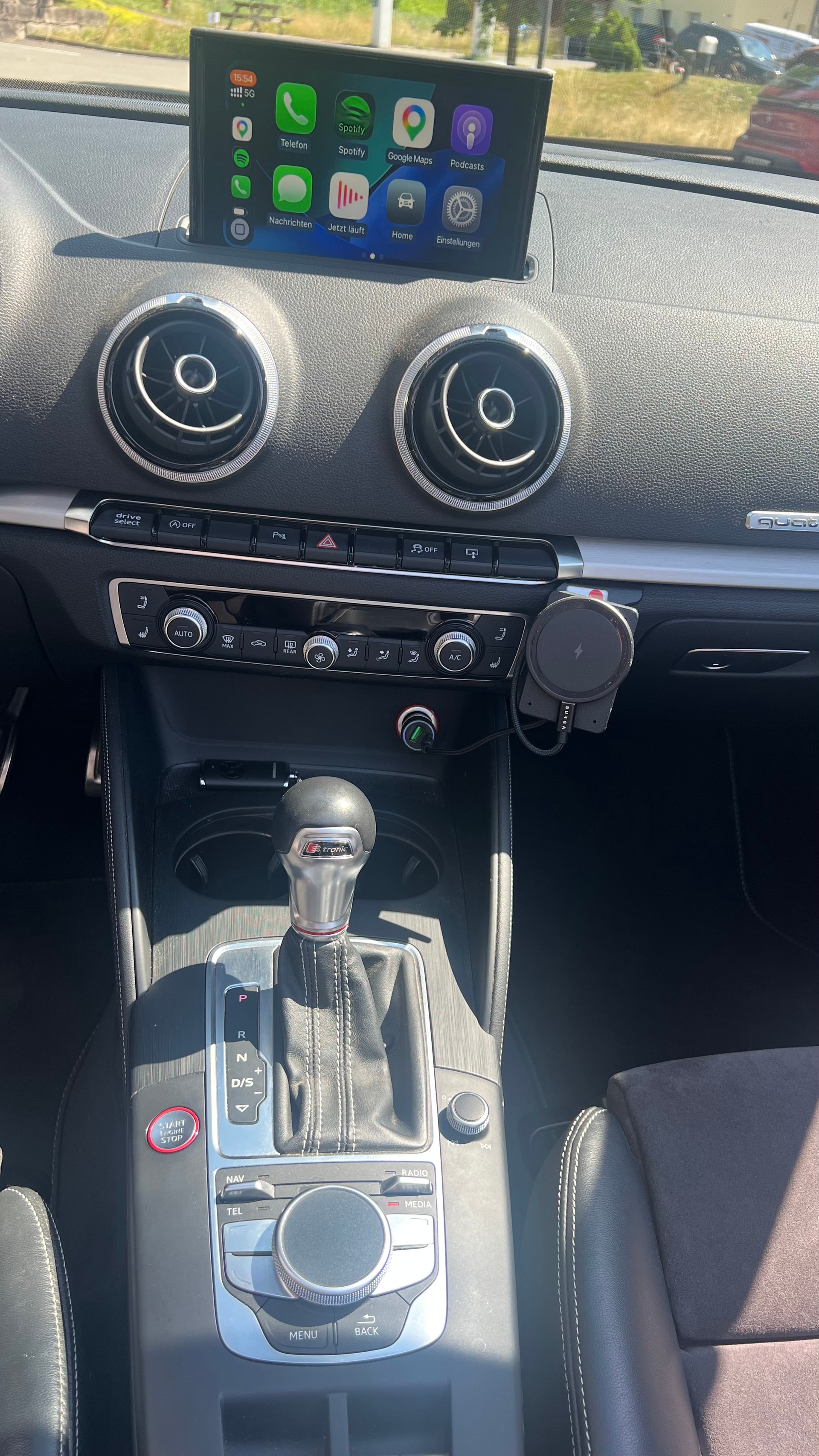 AUDI 2.0 T FSI quattro S-Tronic-image-5