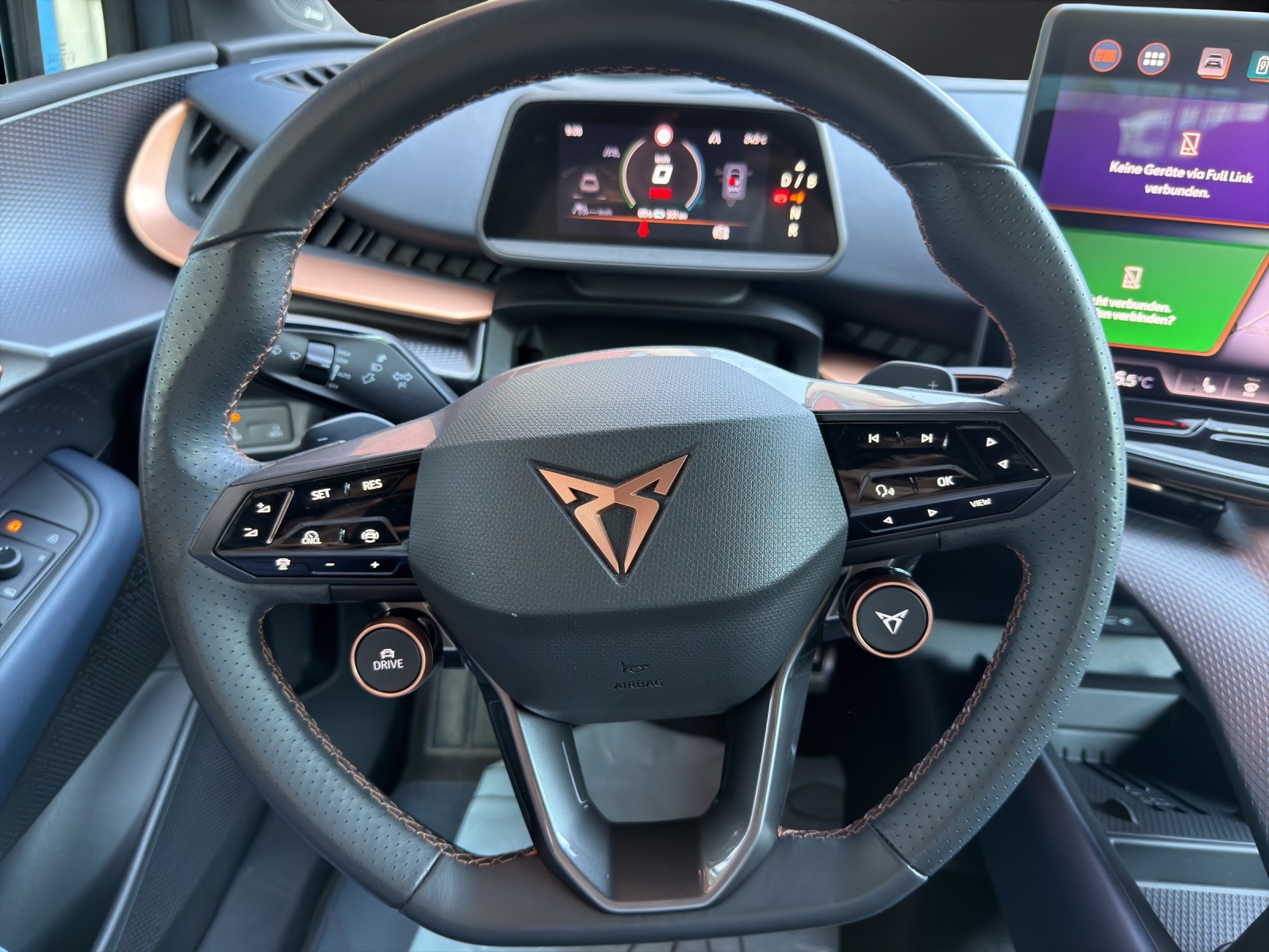 CUPRA Tavascan-image-9